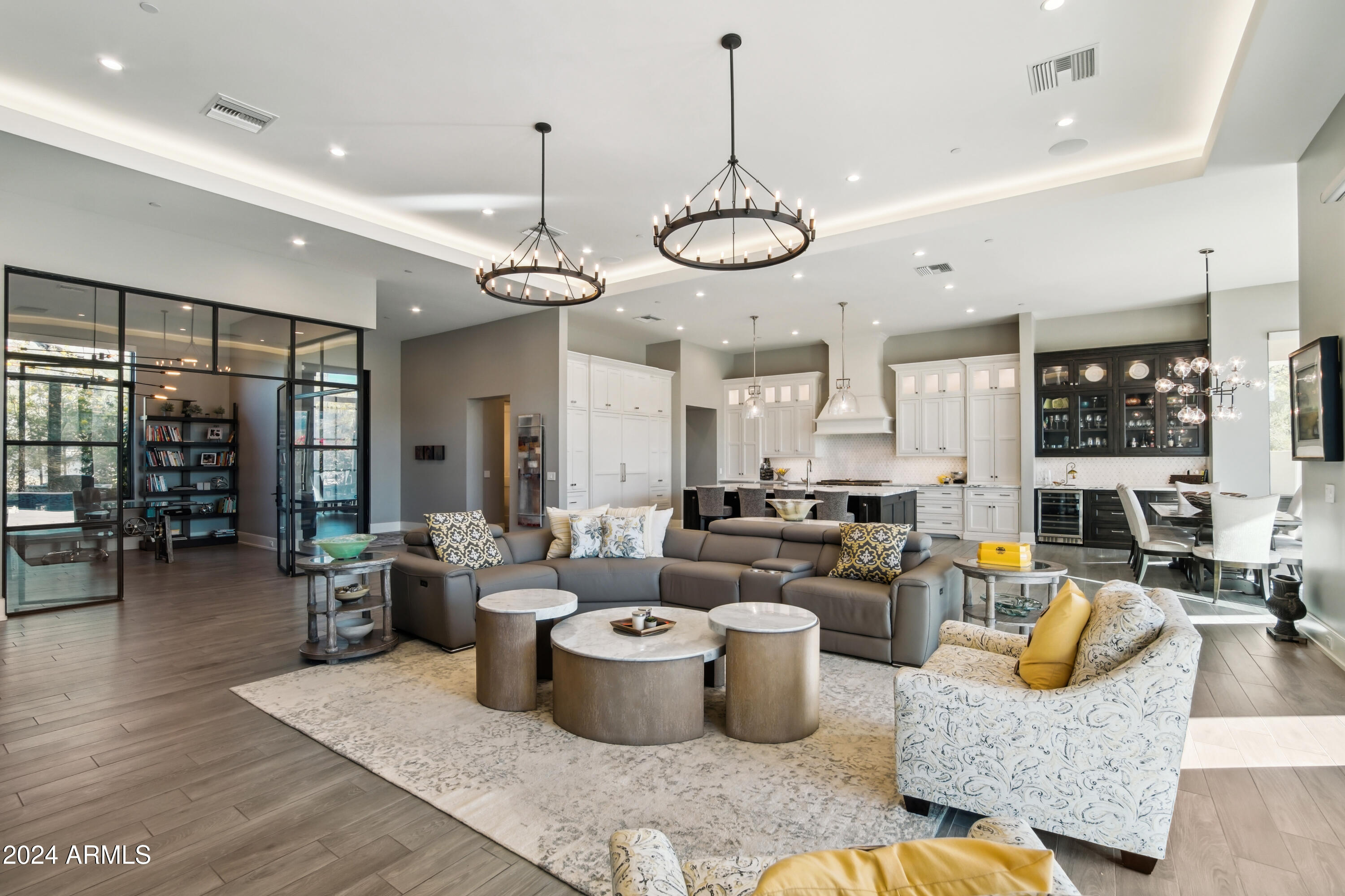 11299 E DESERT VISTA Road
