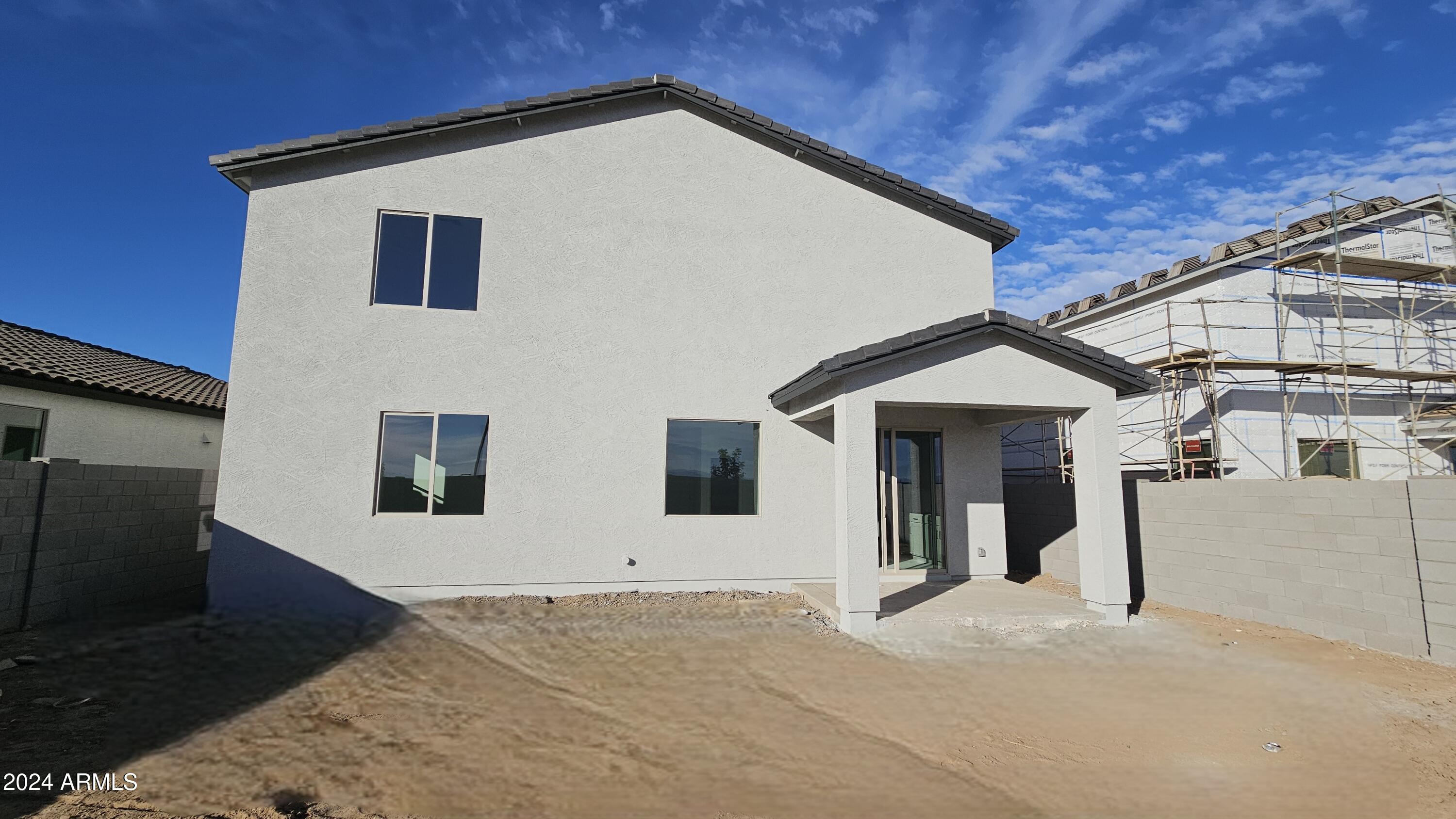 37595 N COWBOY Lane