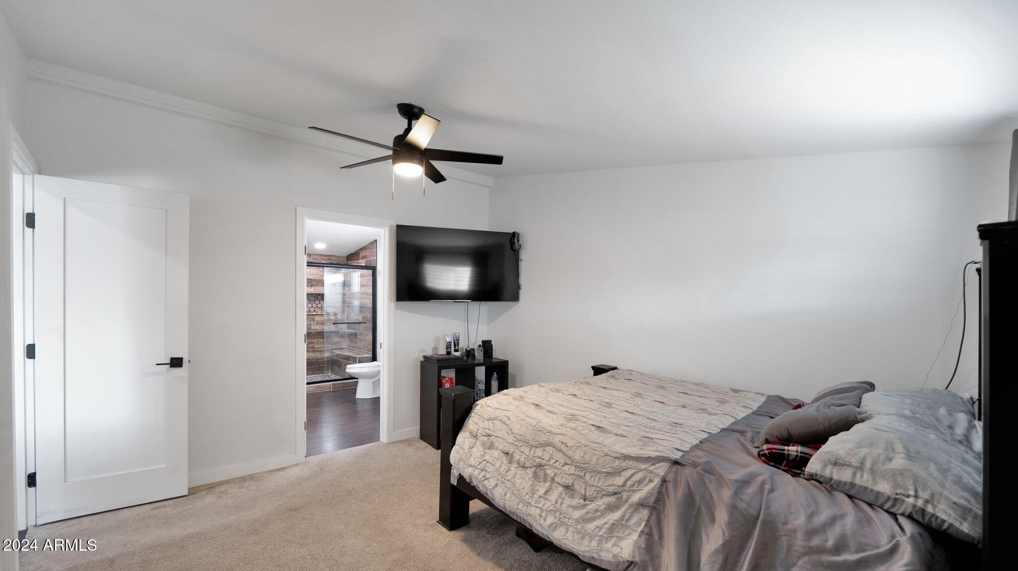 306 N HAWES Road