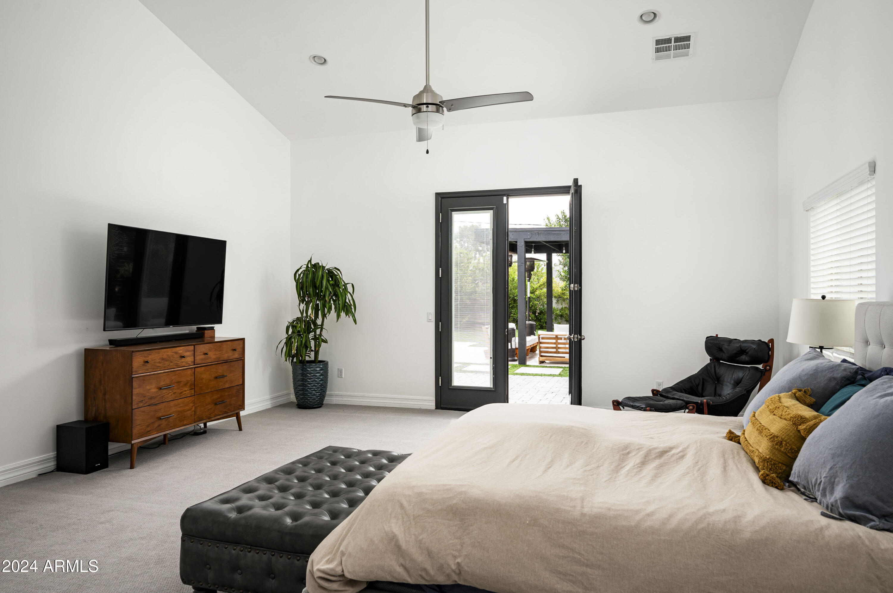 329 E BELMONT Avenue