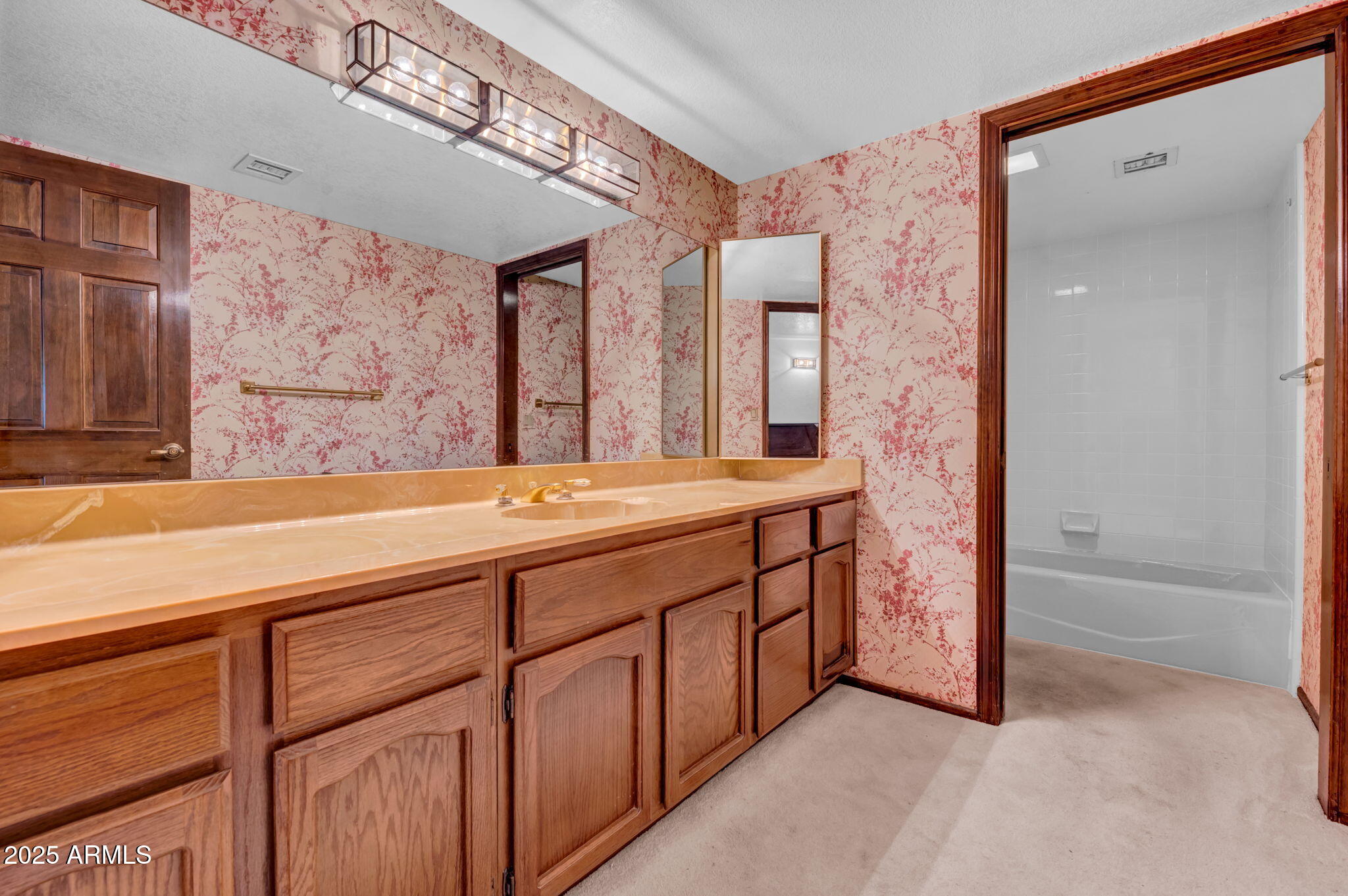 350 W MCLELLAN Road 7