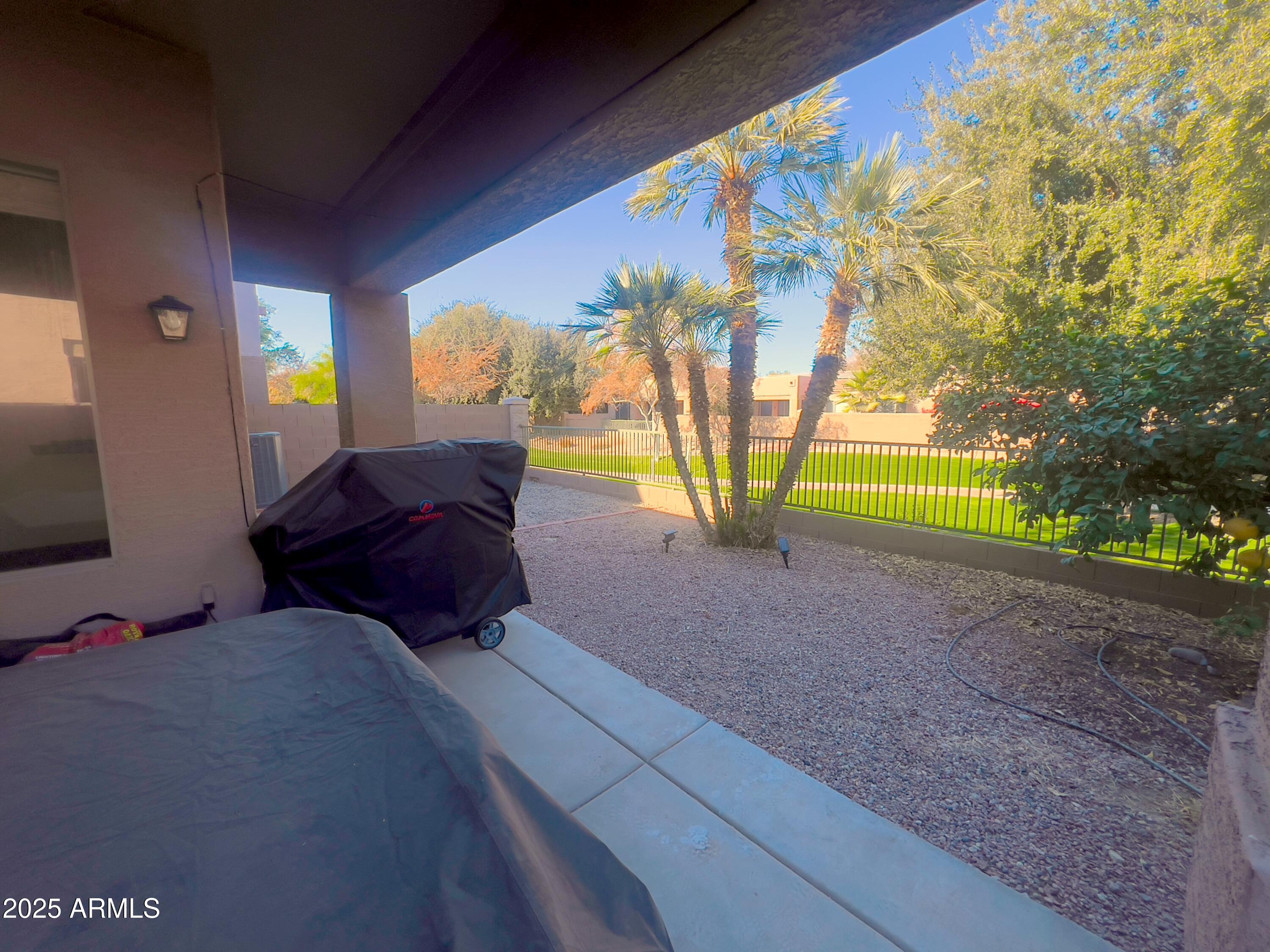 1412 W MARLIN Drive