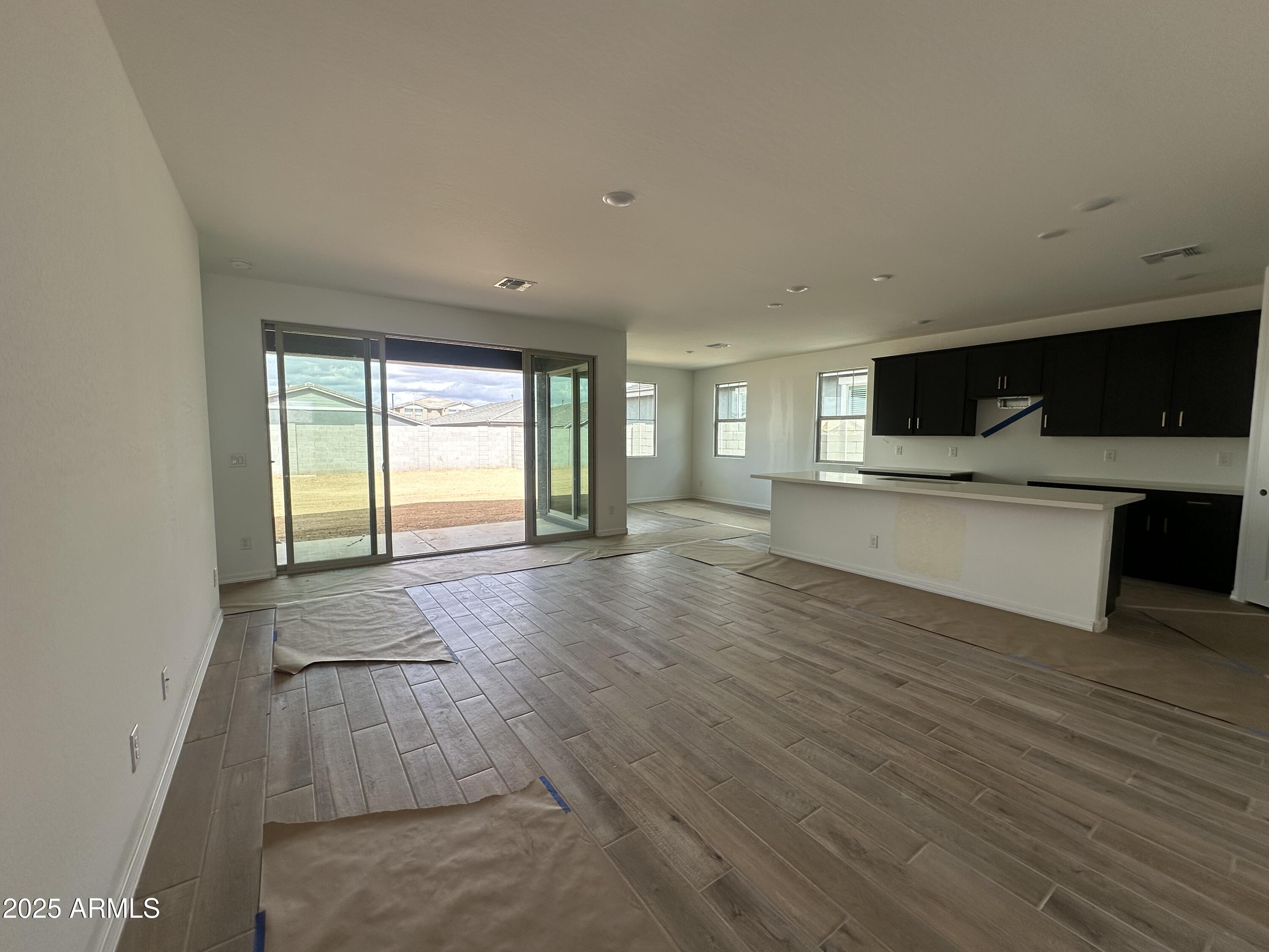22848 E ROUNDUP Way