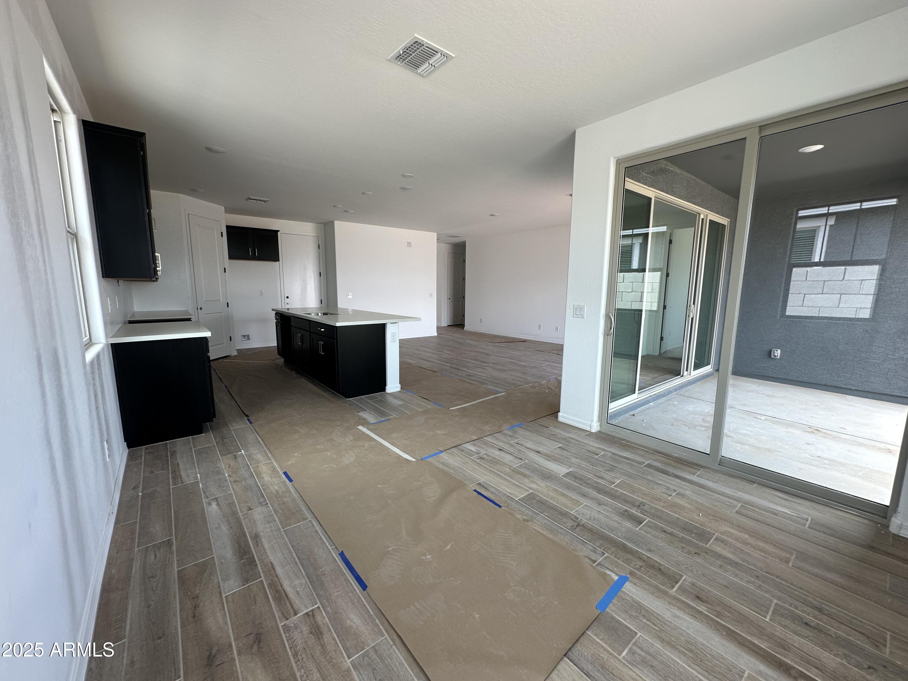 22848 E ROUNDUP Way