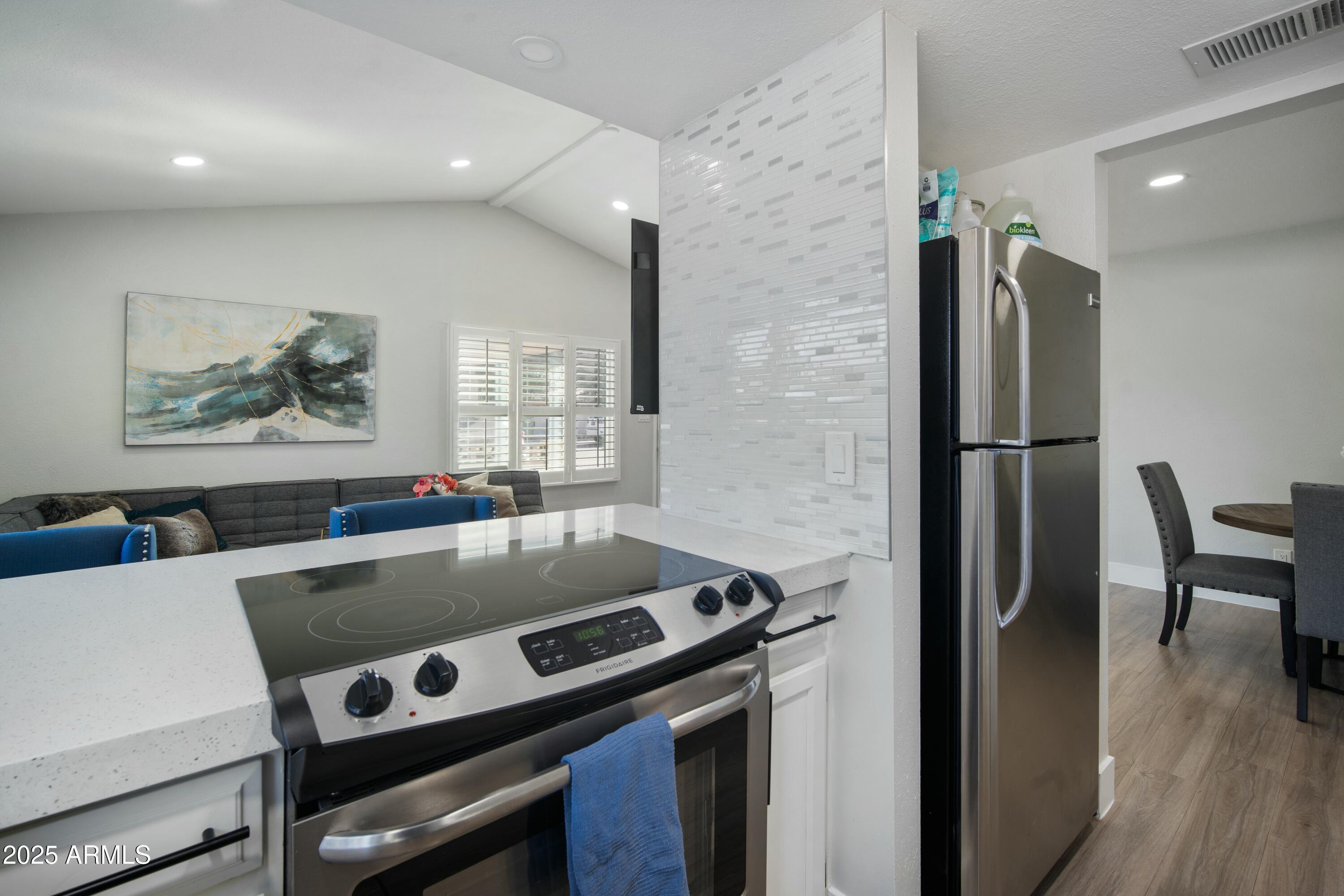3001 N 38TH Street, 11