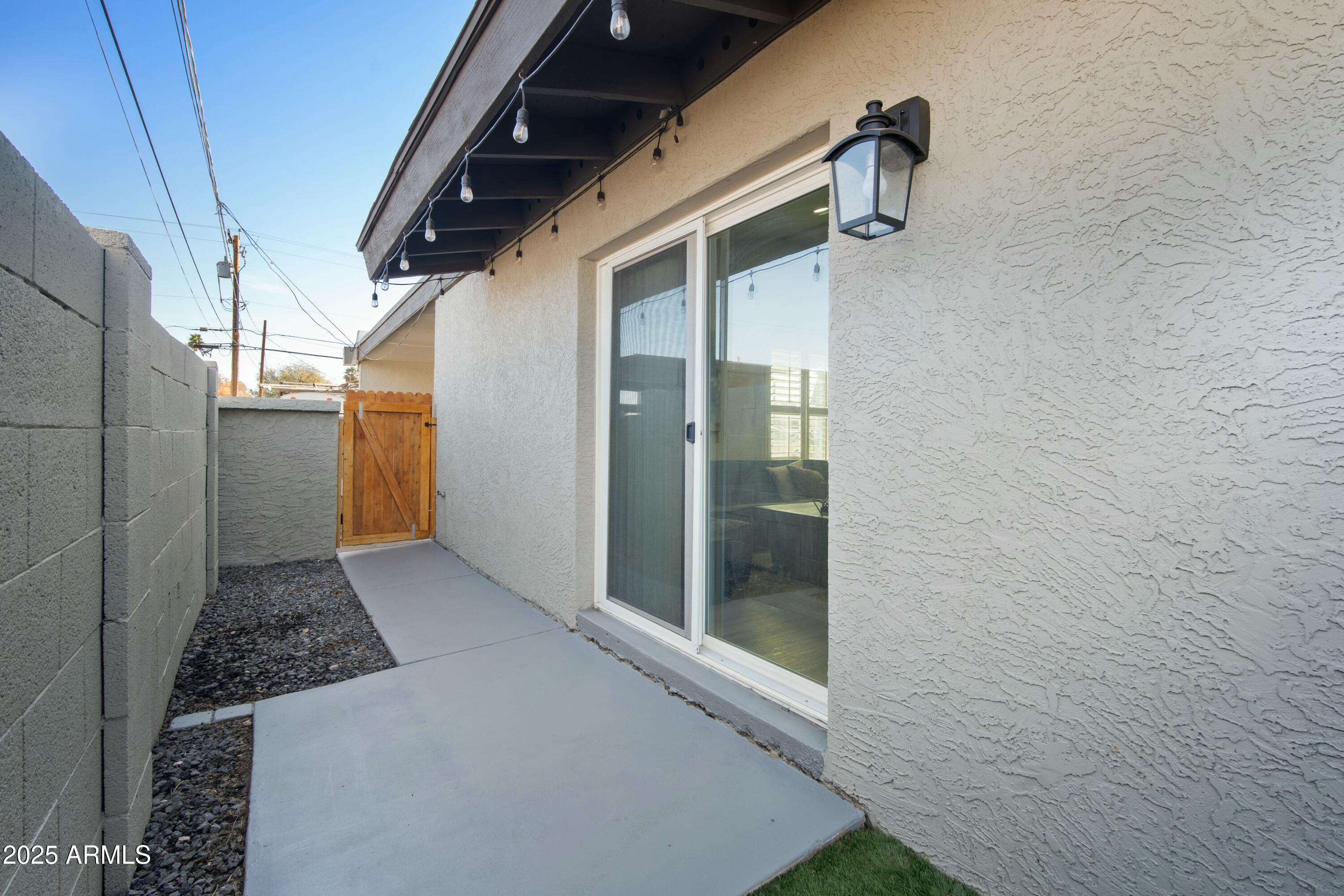 3001 N 38TH Street, 11