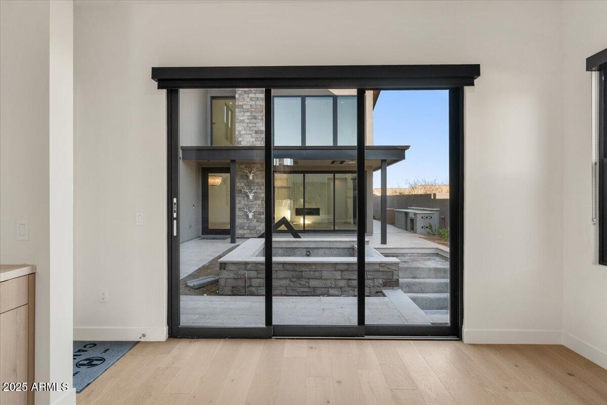 18576 N 92nd Place