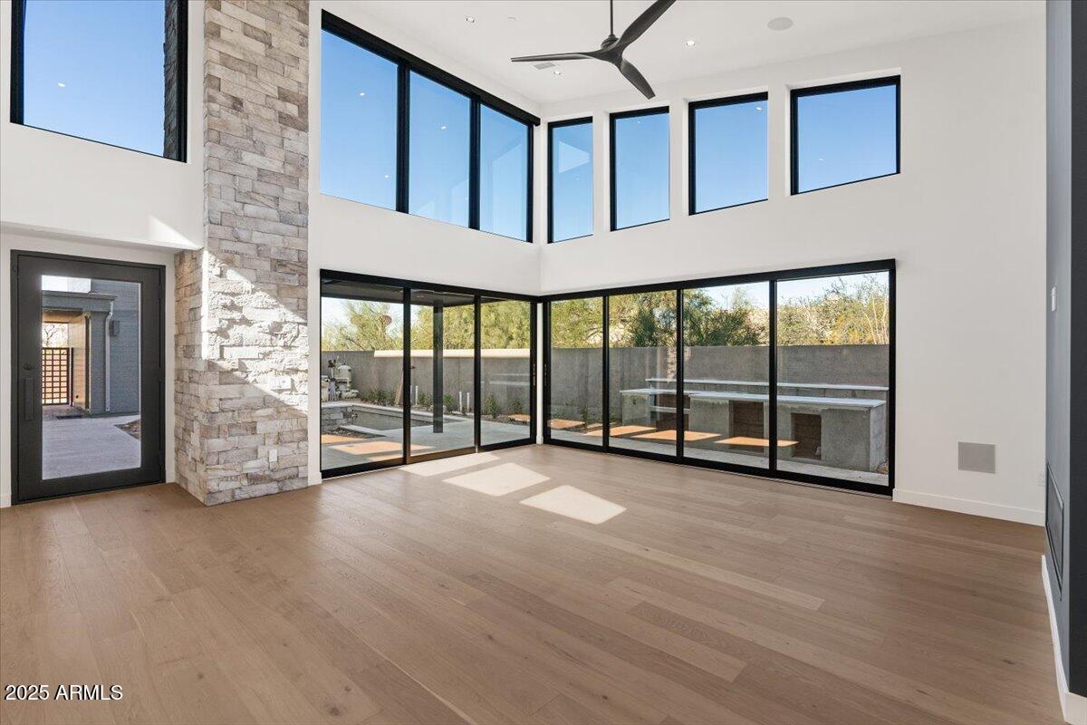 18595 N 92nd Place