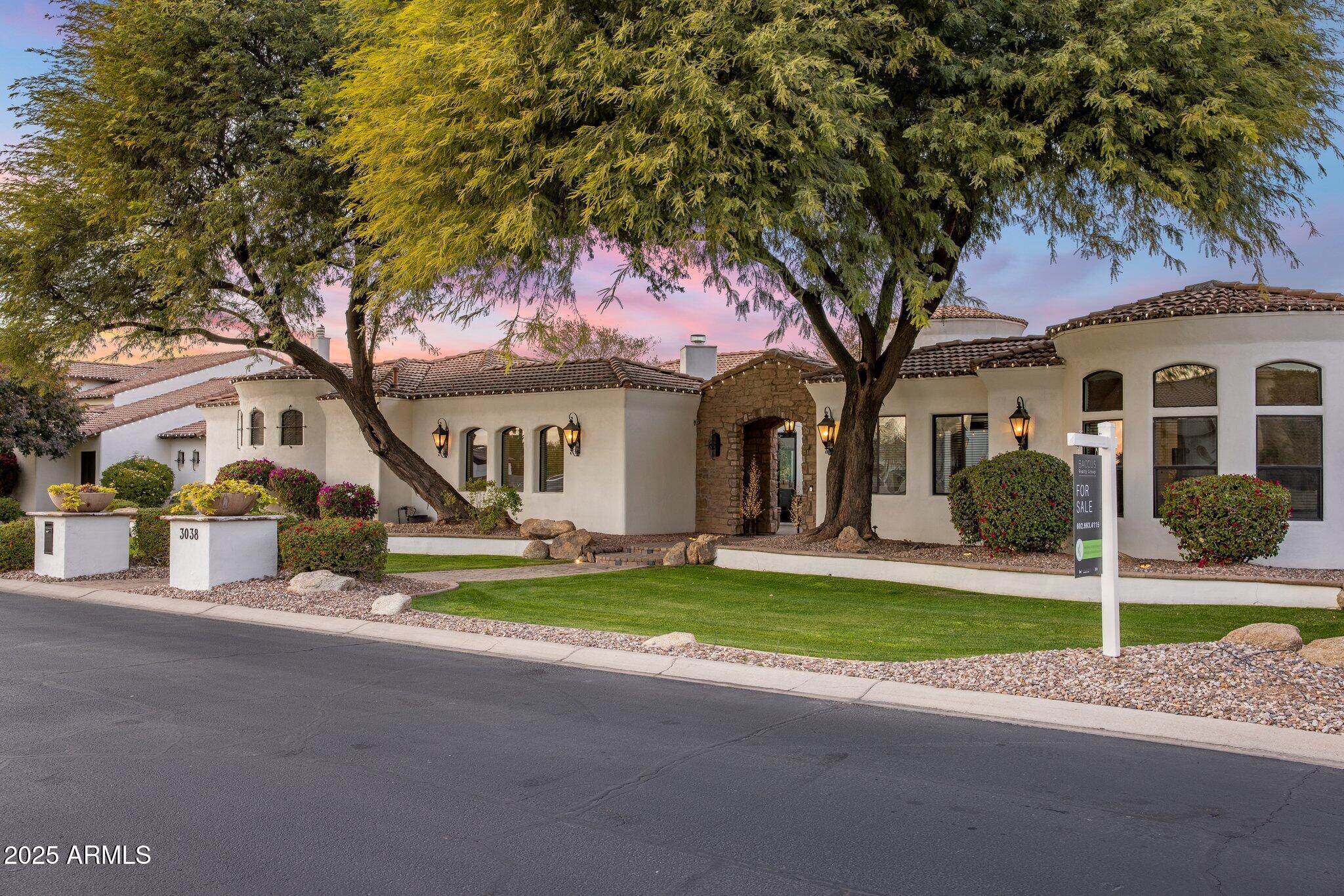 3038 E Waterman Way