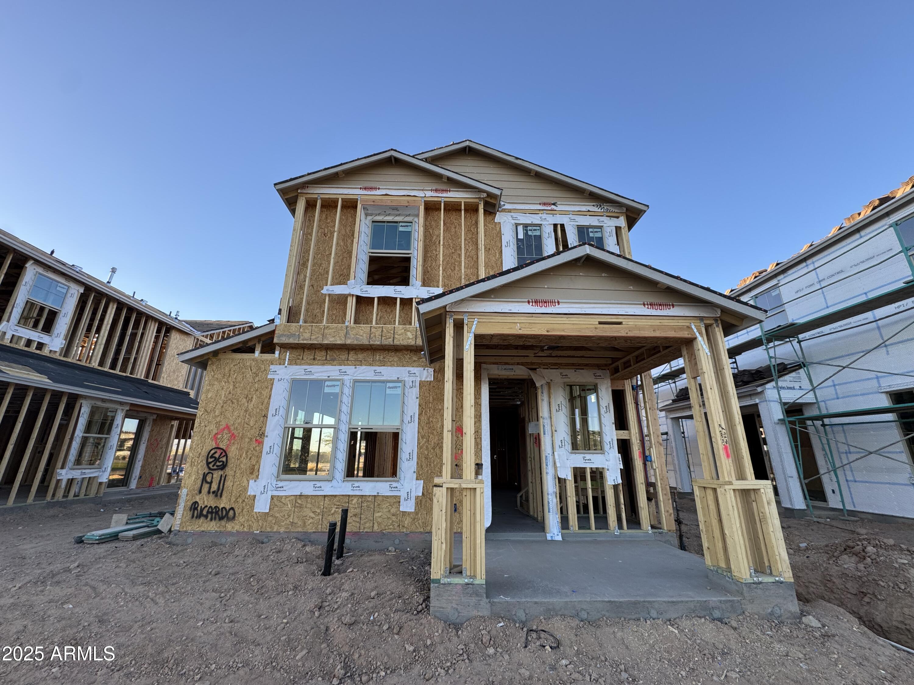 2224 W CHISUM Trail