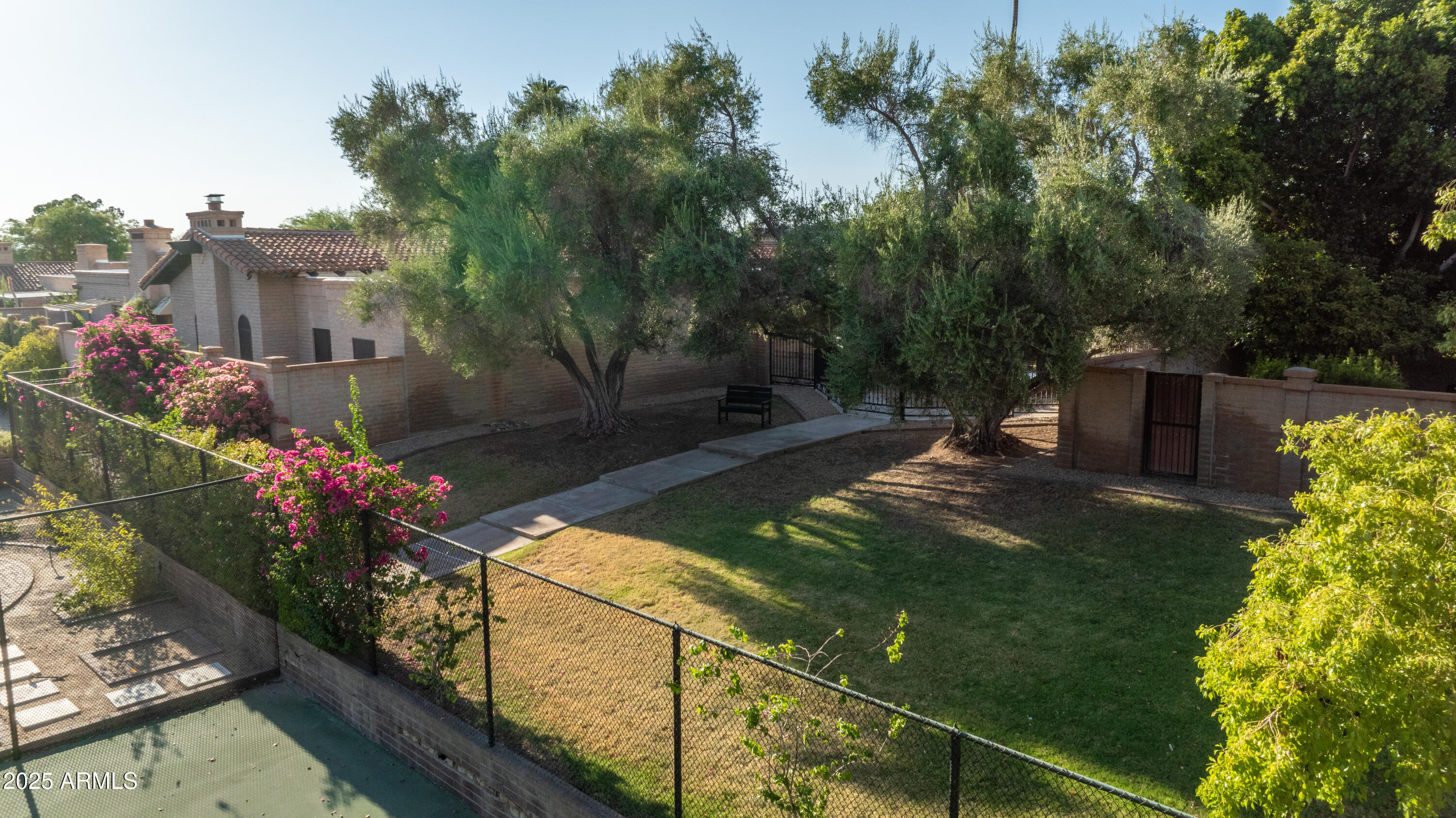 1739 E FLYNN Lane