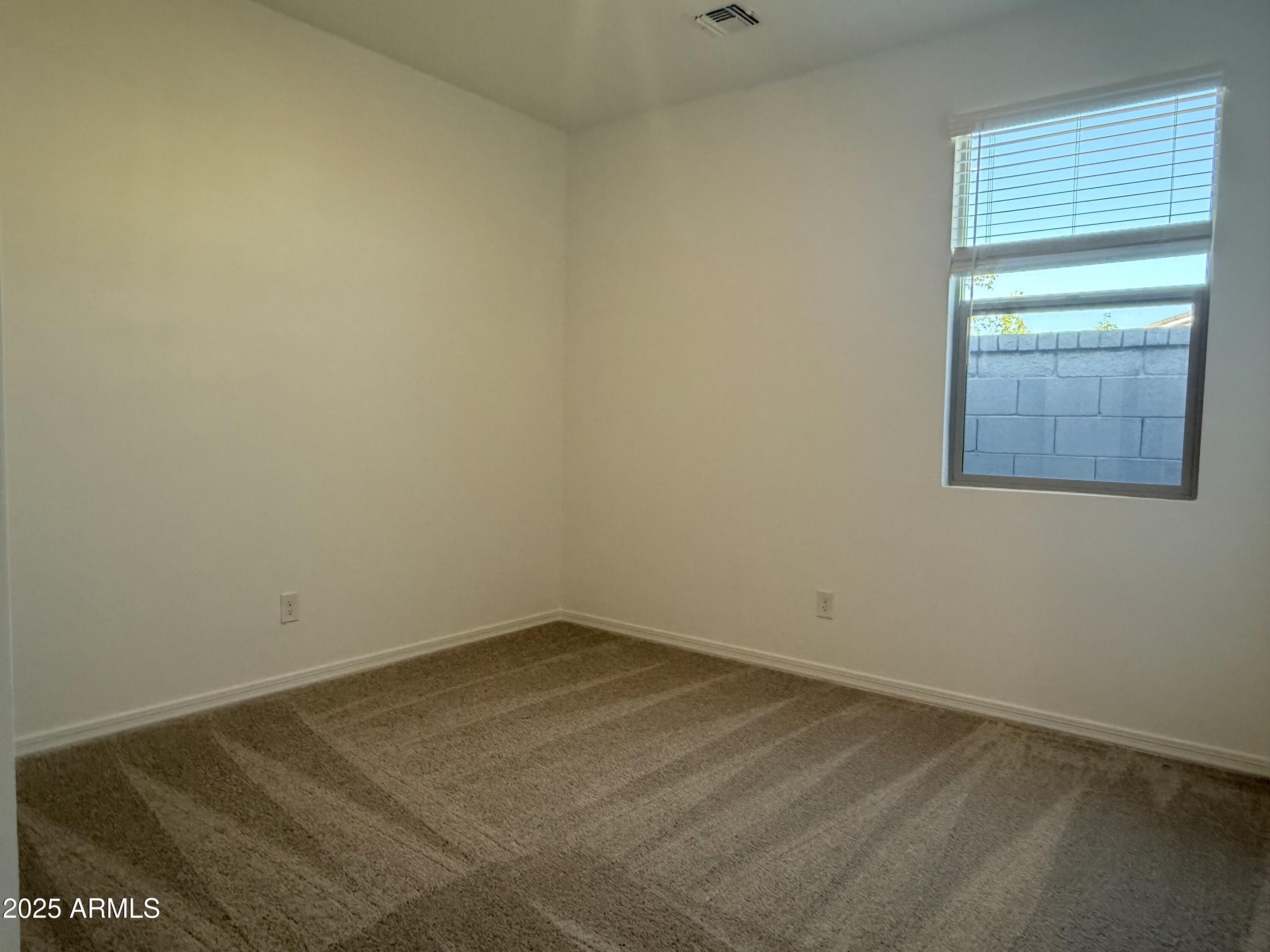 2446 E SPUR Drive