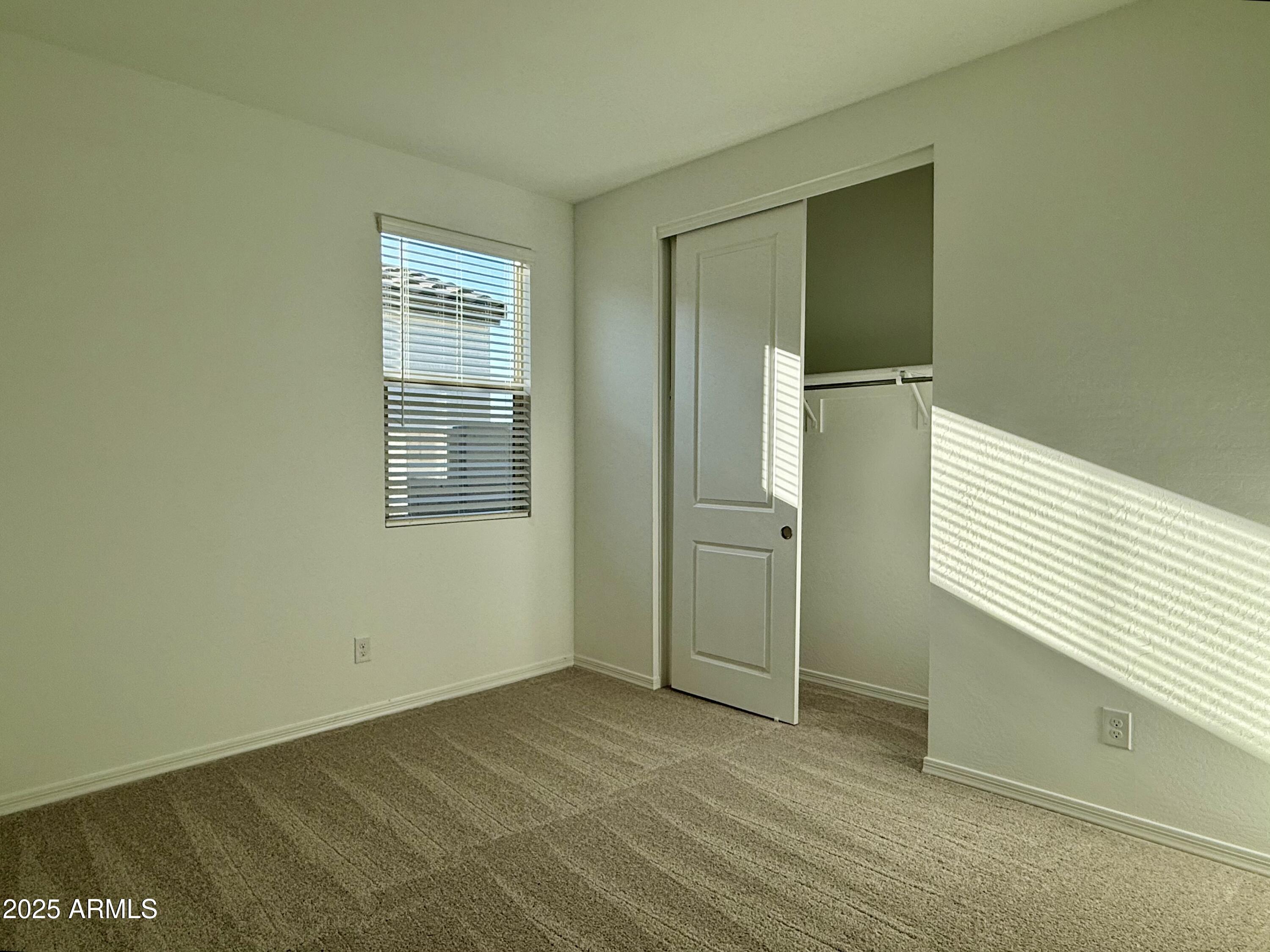 2446 E SPUR Drive