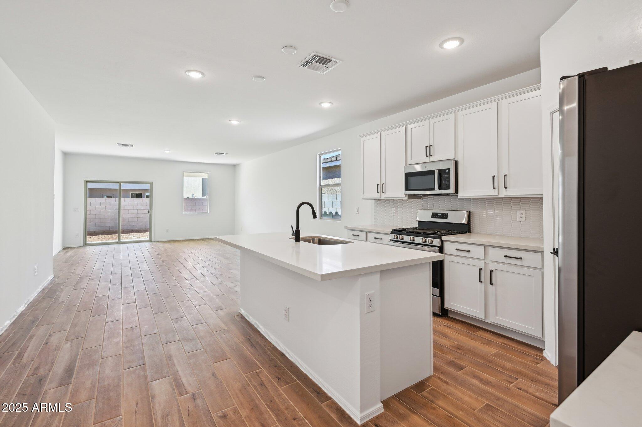 47771 W MELLEN Lane