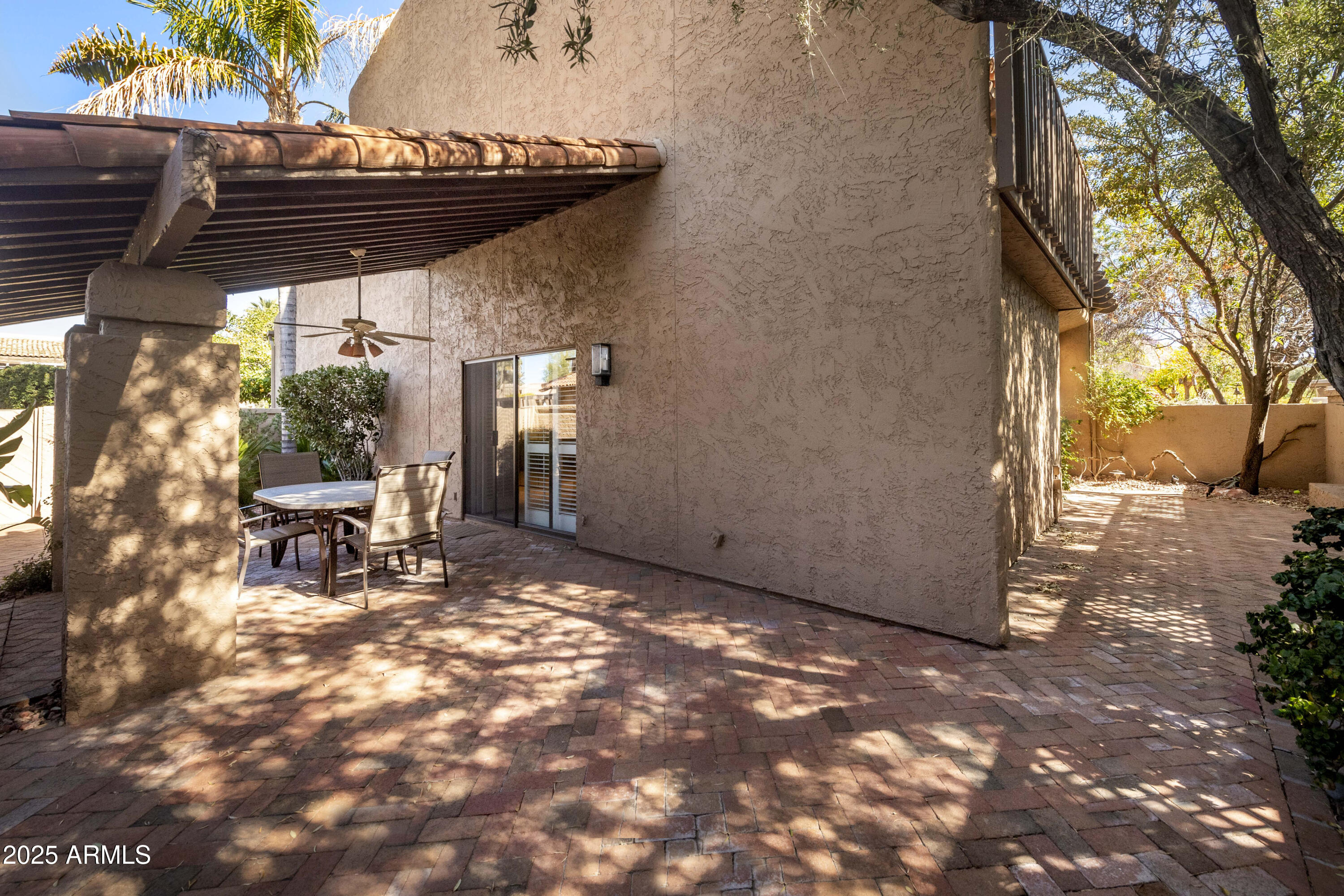 4446 E Camelback Road Unit 109