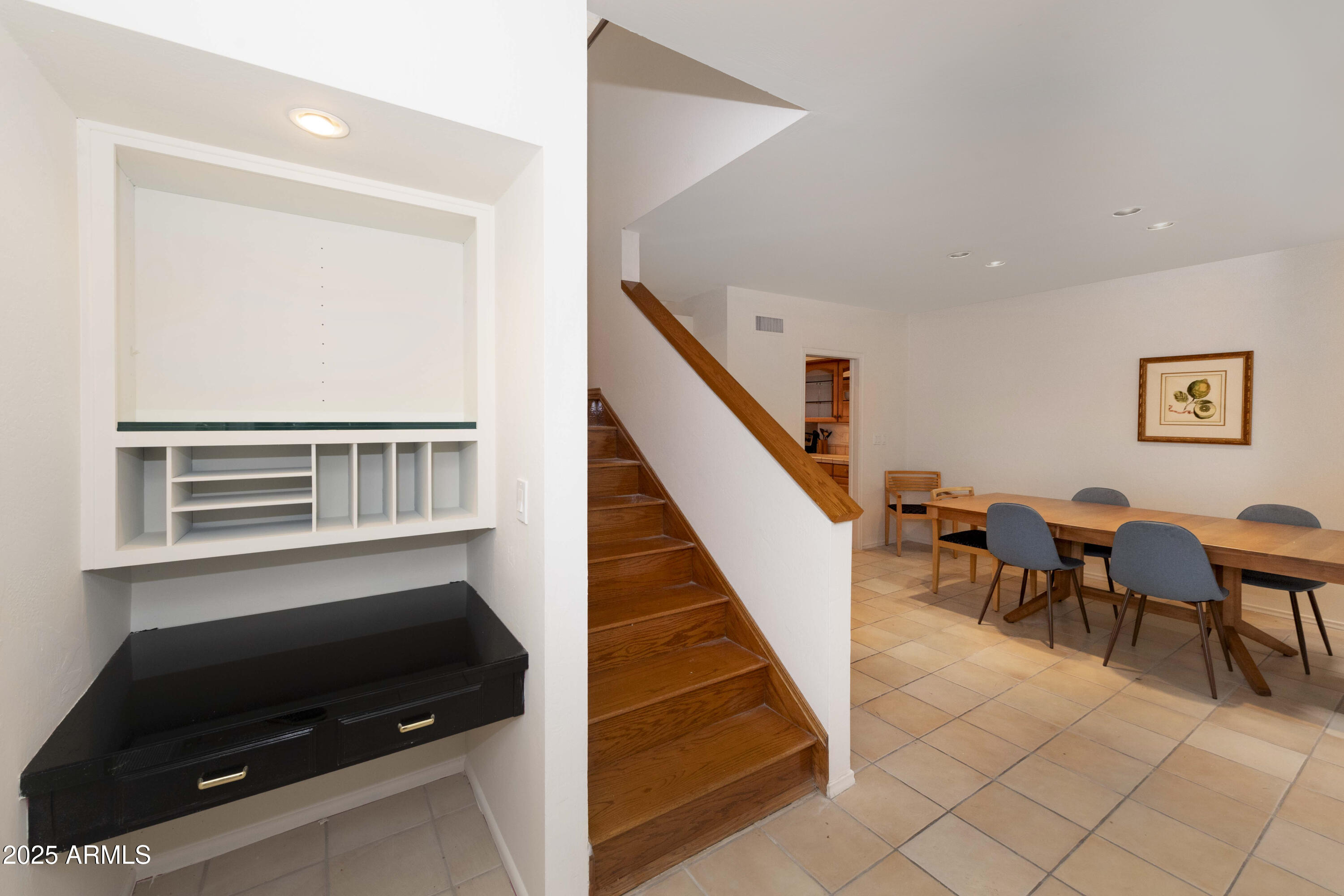 4446 E Camelback Road Unit 109