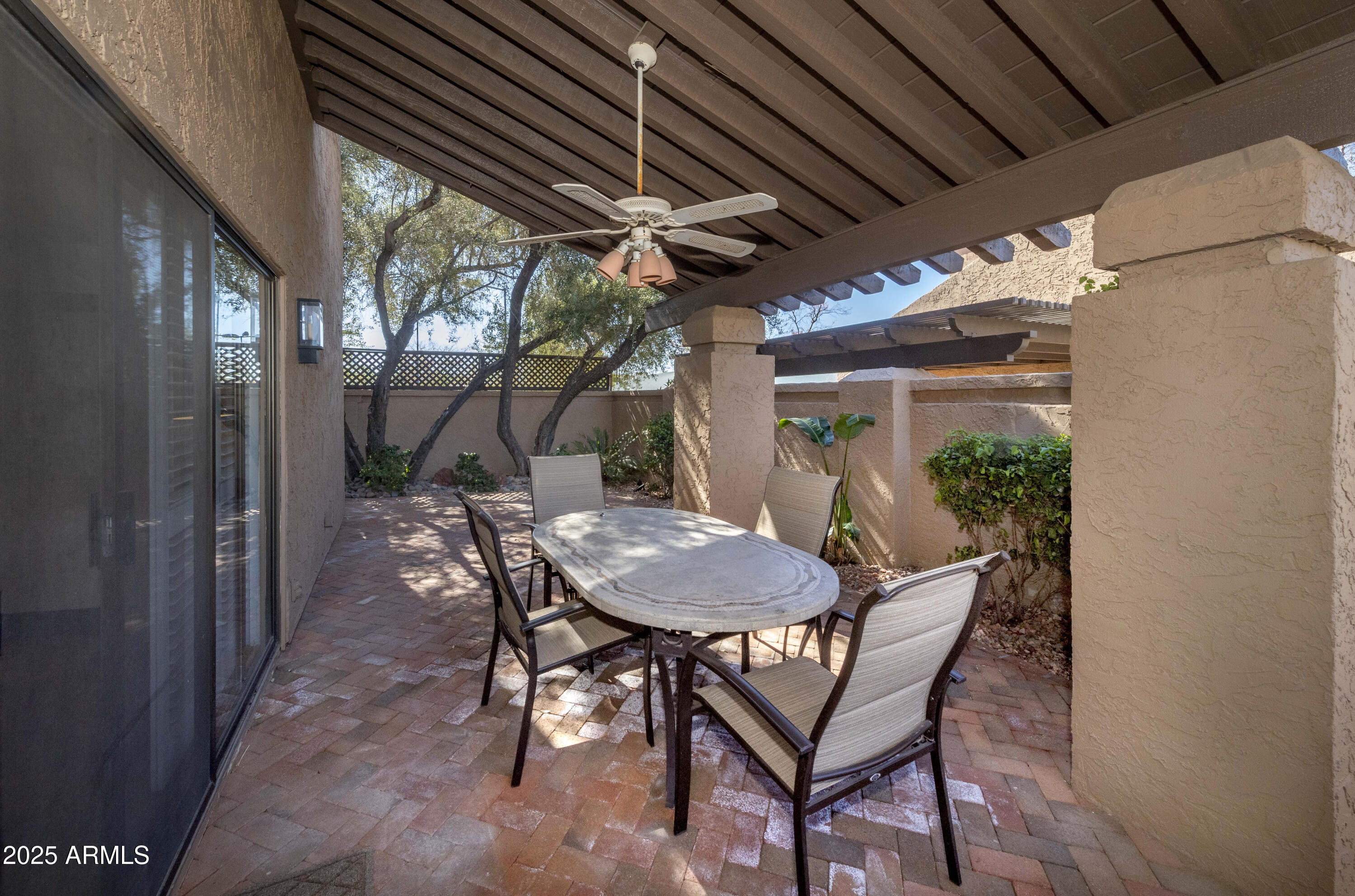 4446 E Camelback Road Unit 109