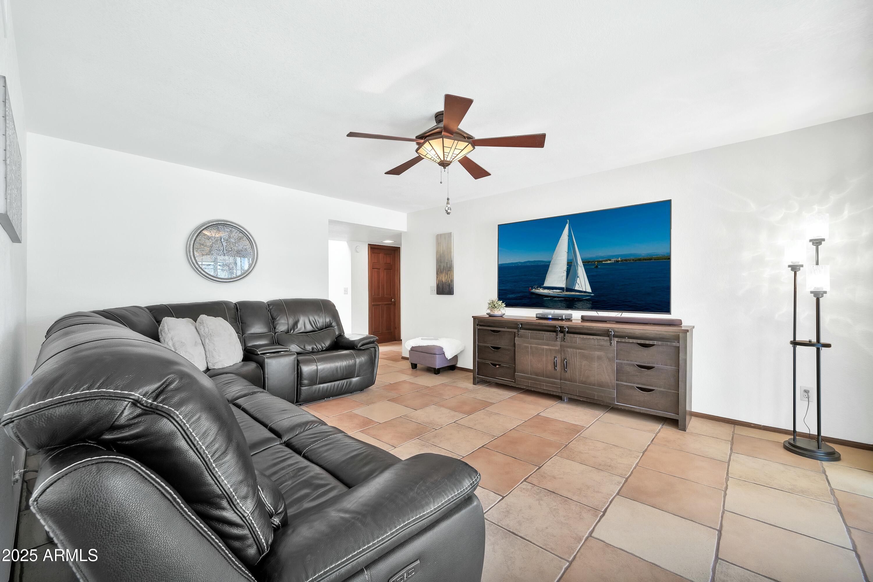 13232 N 54TH Drive
