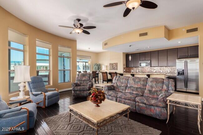 945 E PLAYA DEL NORTE Drive, 5013