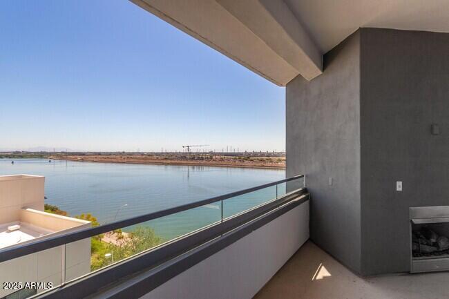 945 E PLAYA DEL NORTE Drive, 5013
