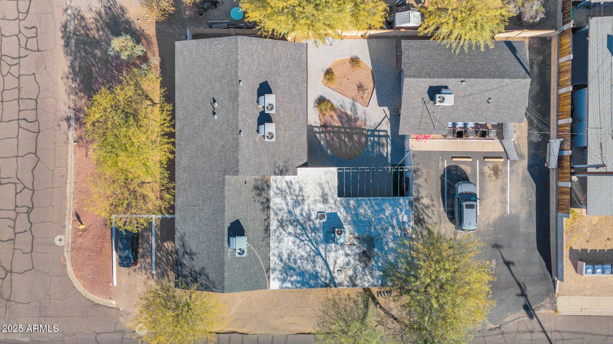 1404 E MOUNTAIN VIEW Road
