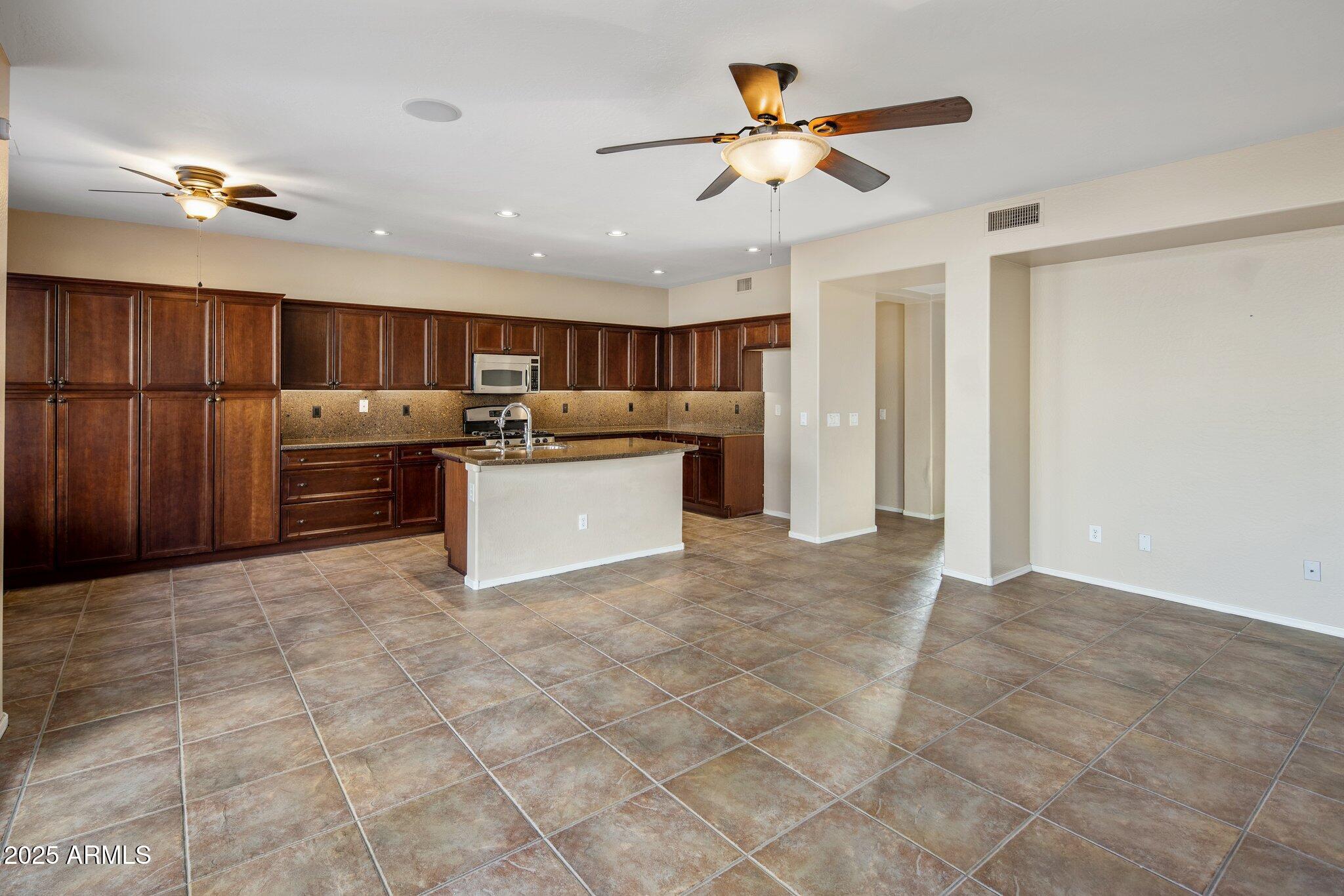 15450 W Tasha Circle