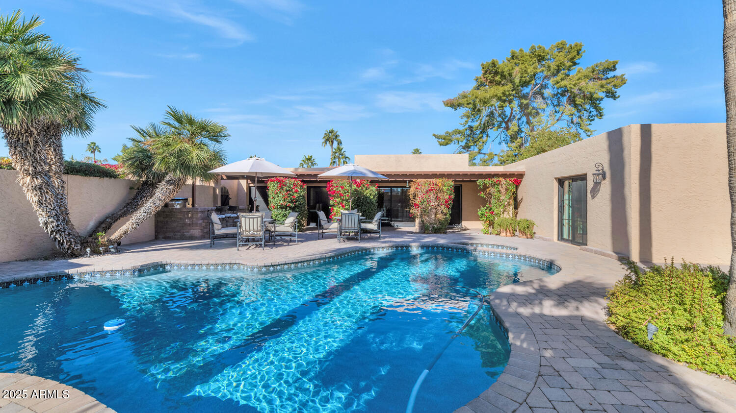7258 E MANZANITA Drive