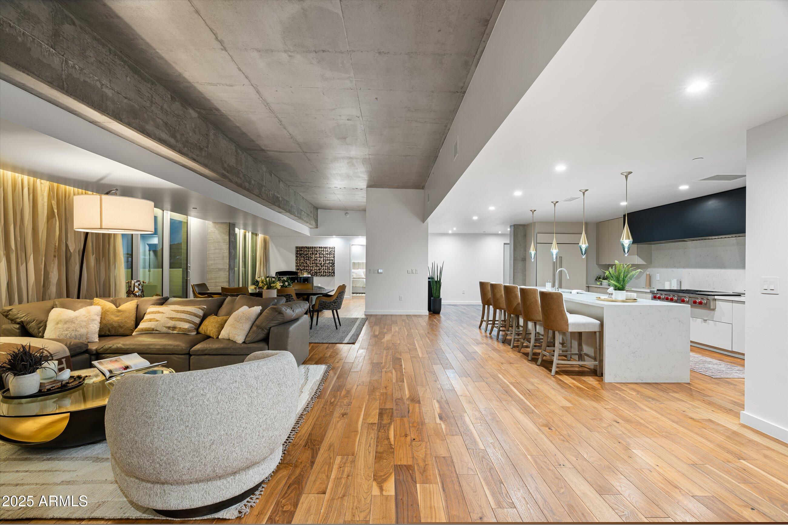 5455 E LINCOLN Drive 3002