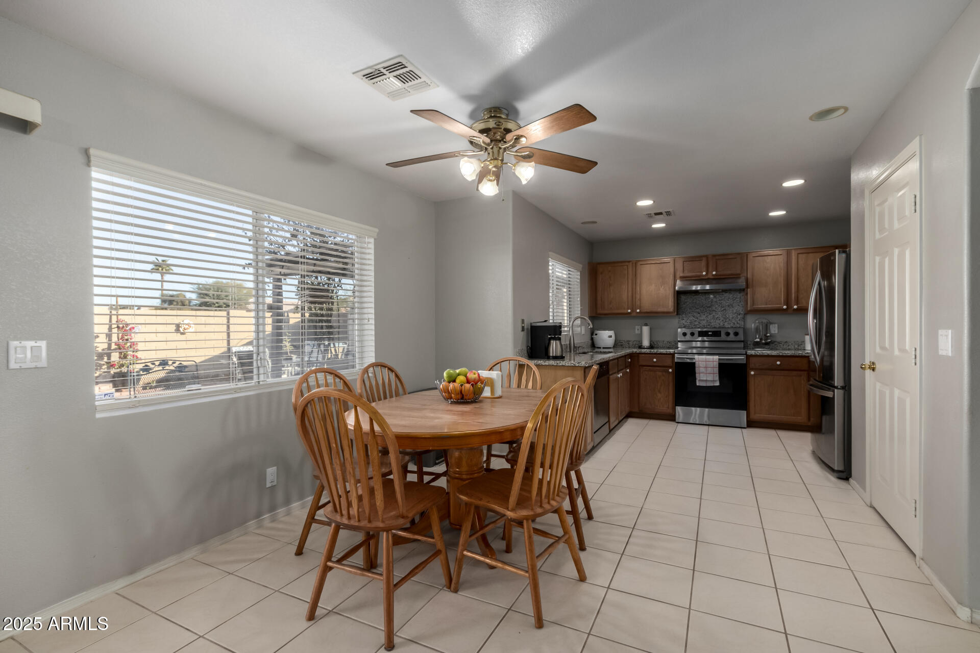 1212 E BUTLER Drive