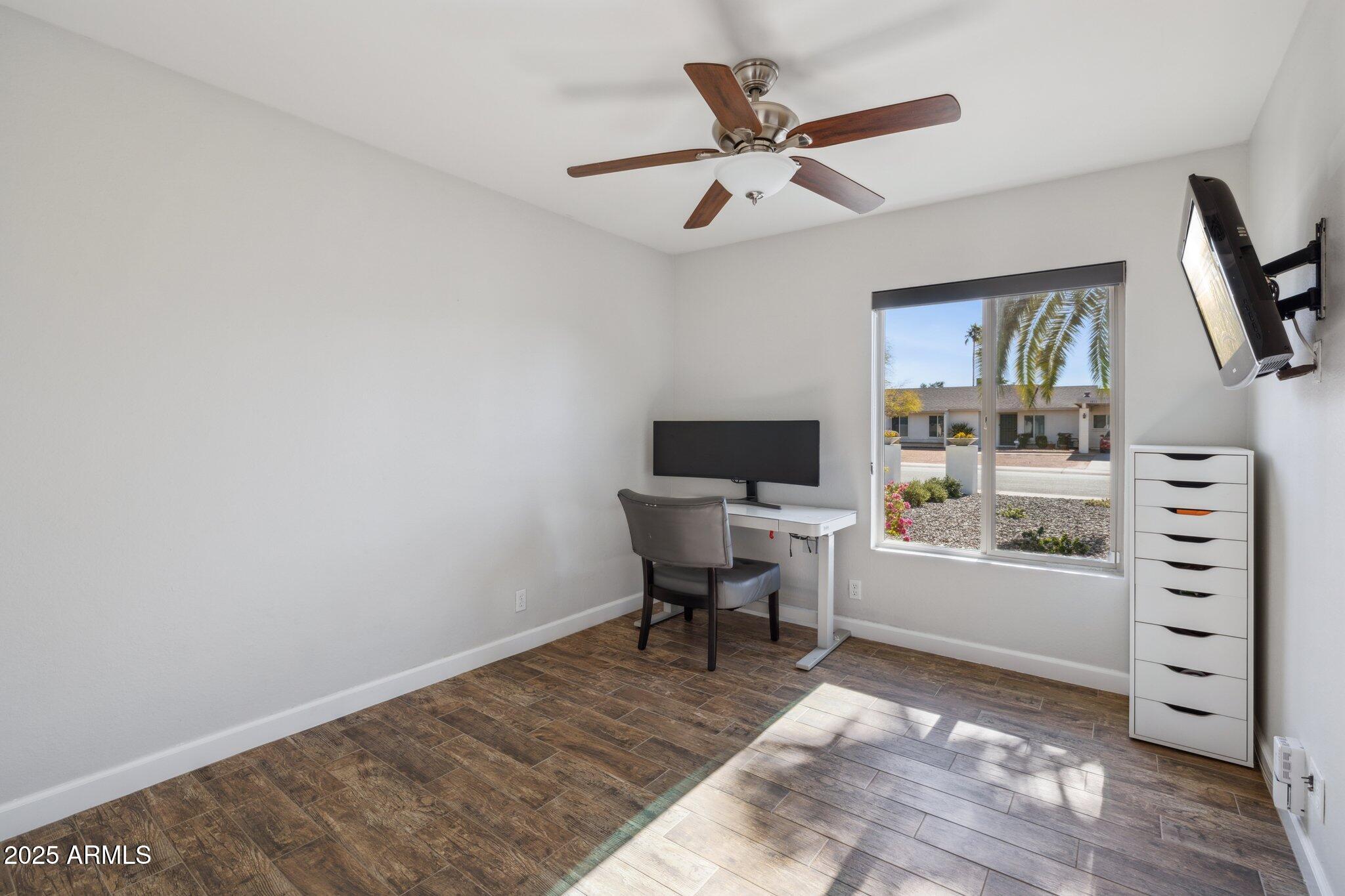 8856 E ALTADENA Avenue