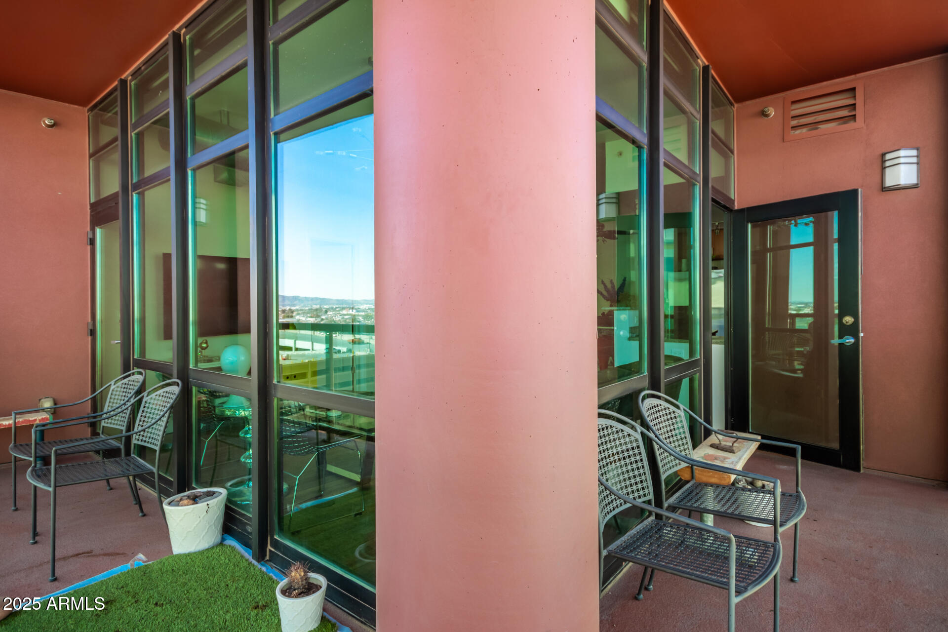 310 S 4TH Street 1006