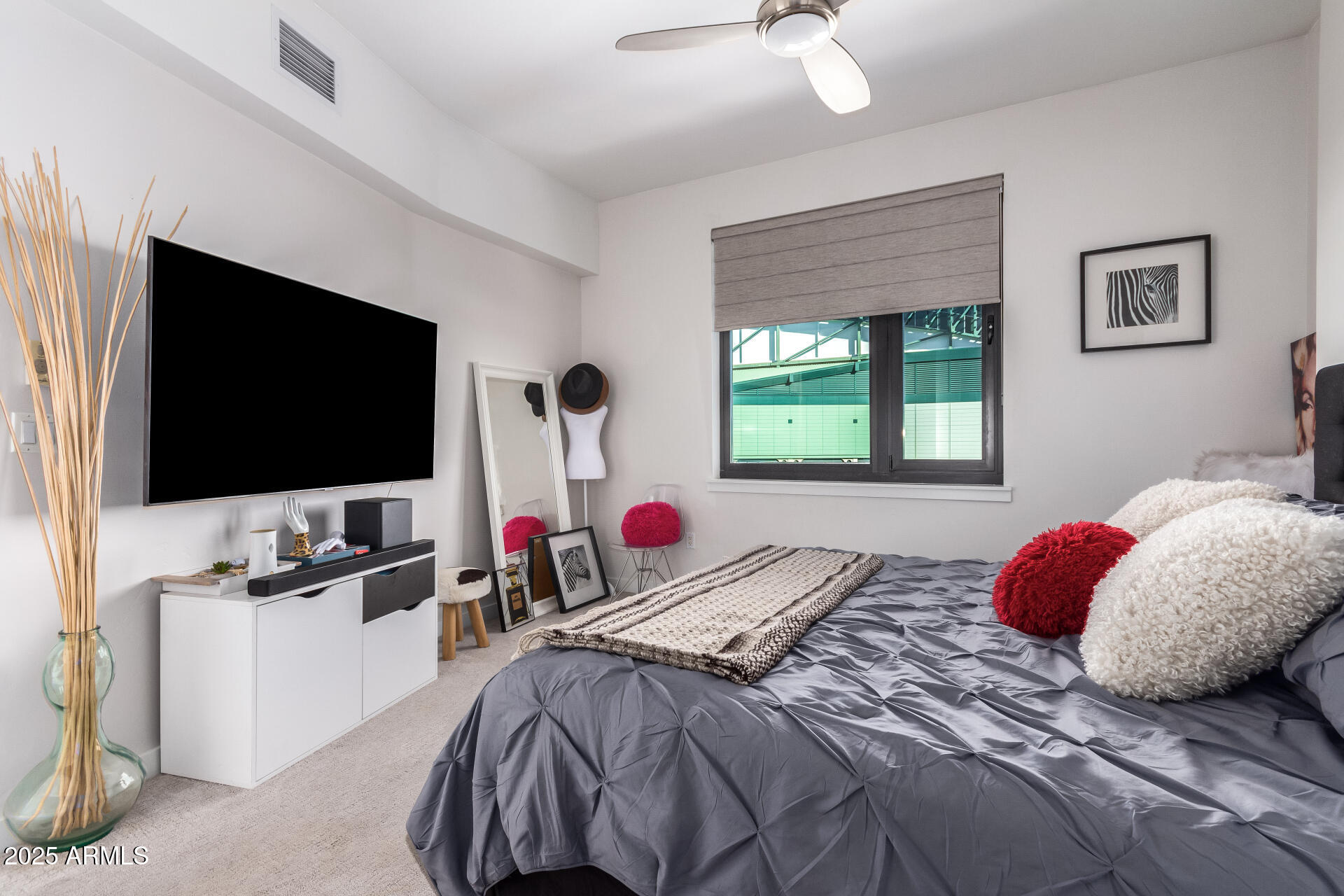 310 S 4TH Street 1006