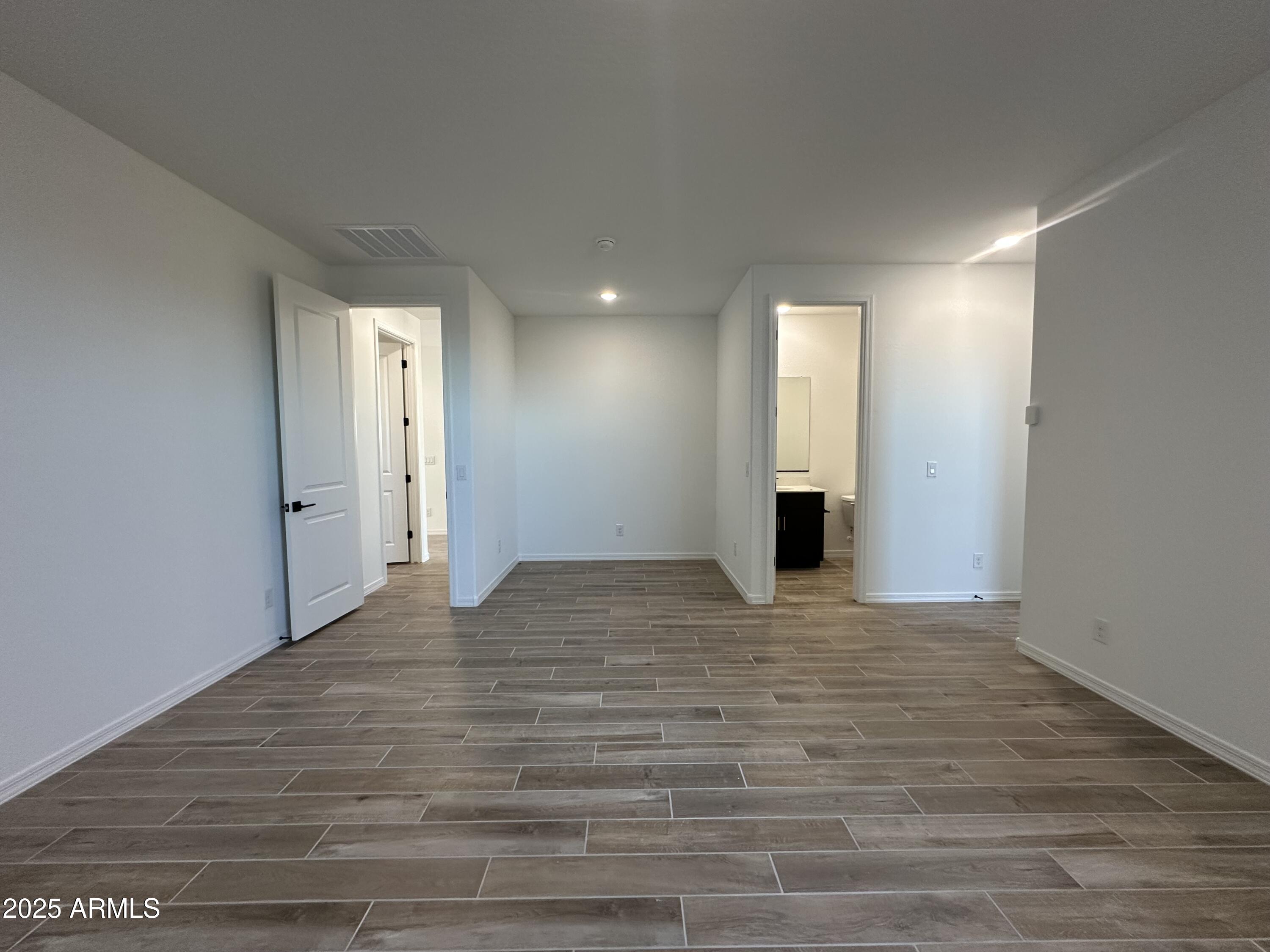 22852 E LORDS Way