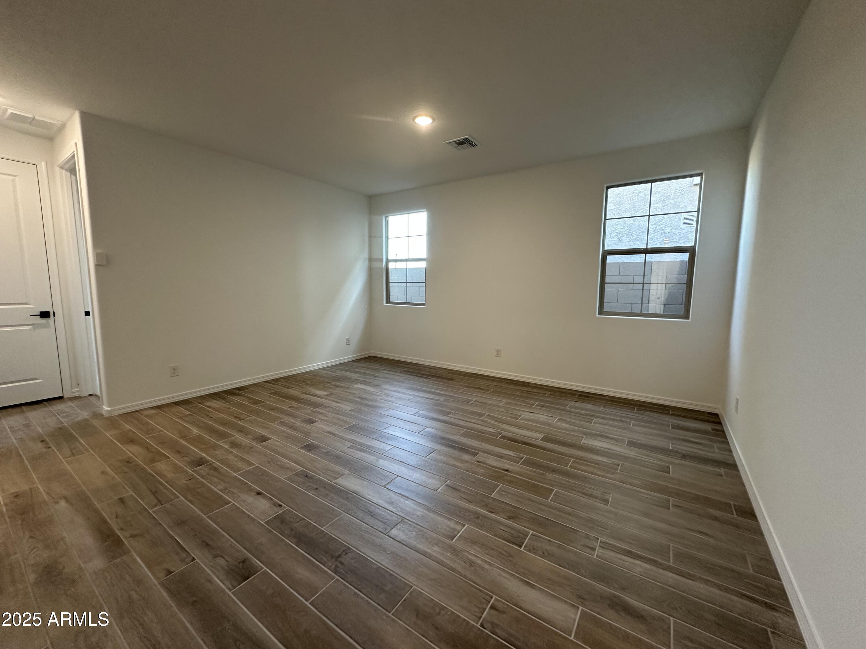 22852 E LORDS Way