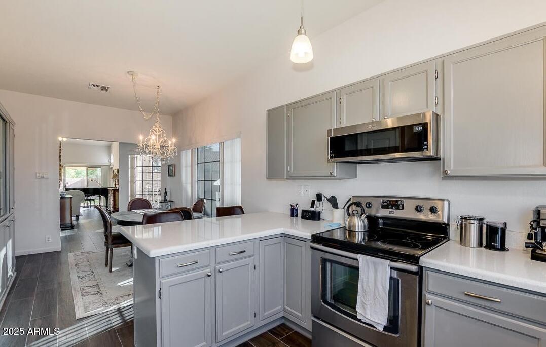 11016 N 111th Place