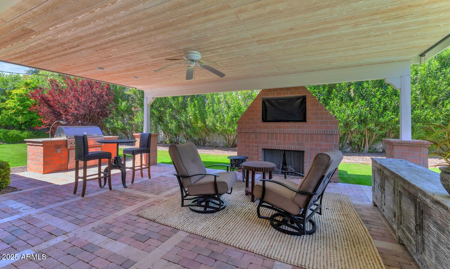 6228 E CALLE DEL MEDIA