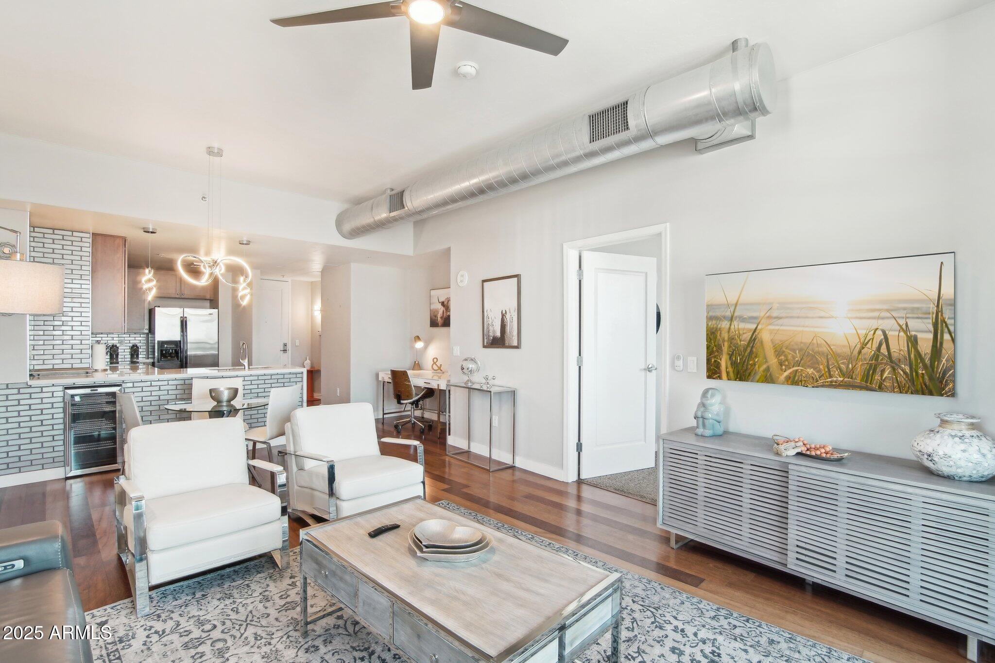 310 S 4TH Street 1504