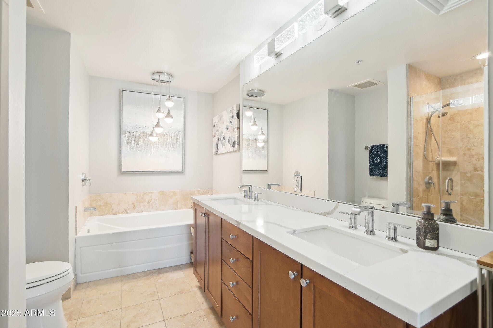 310 S 4TH Street 1504