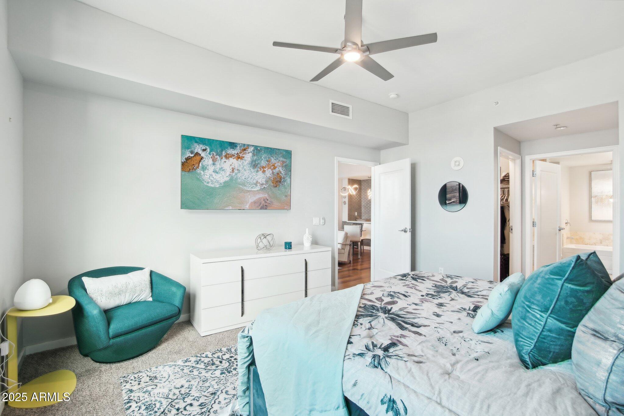 310 S 4TH Street 1504