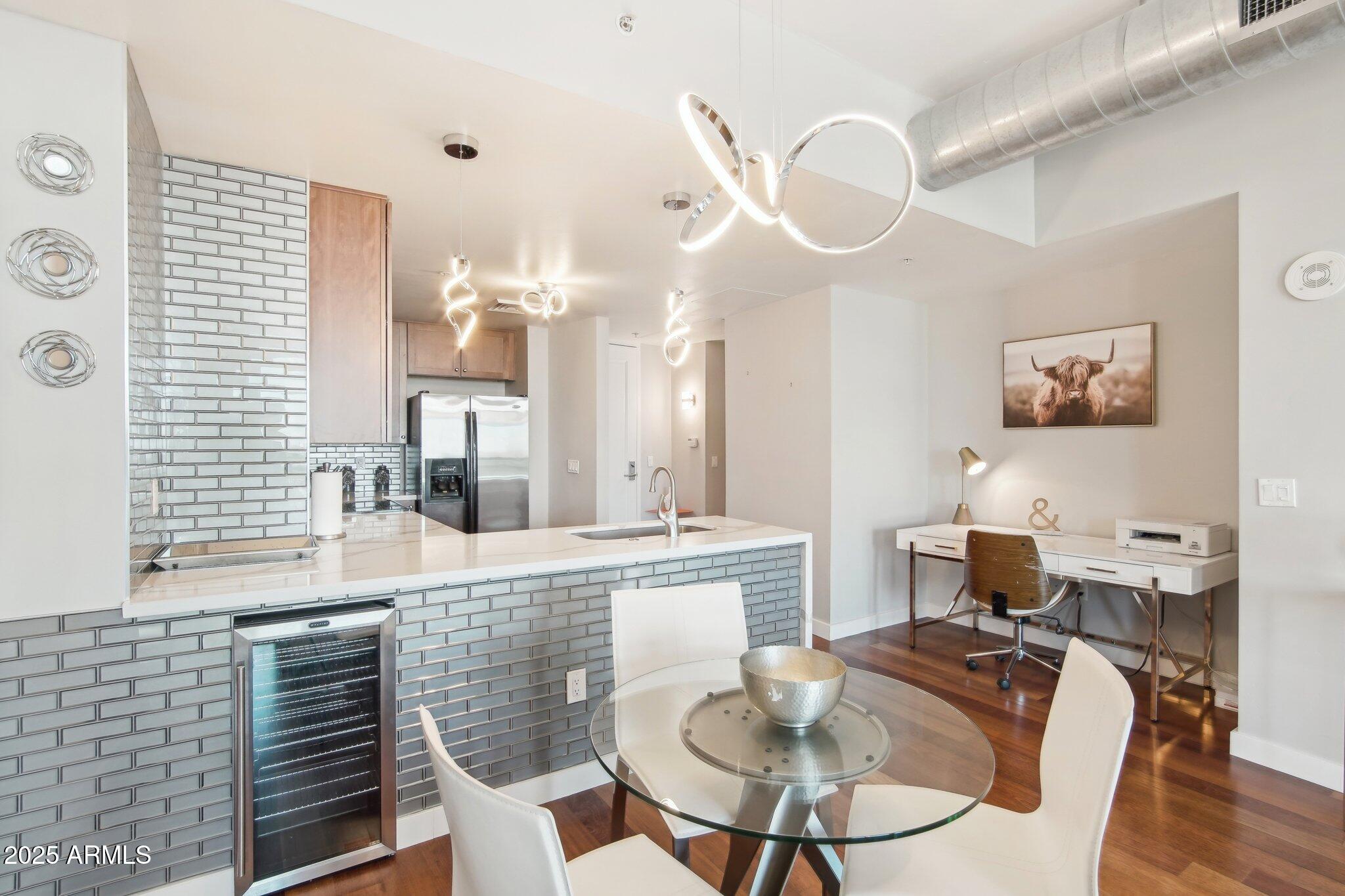 310 S 4TH Street 1504