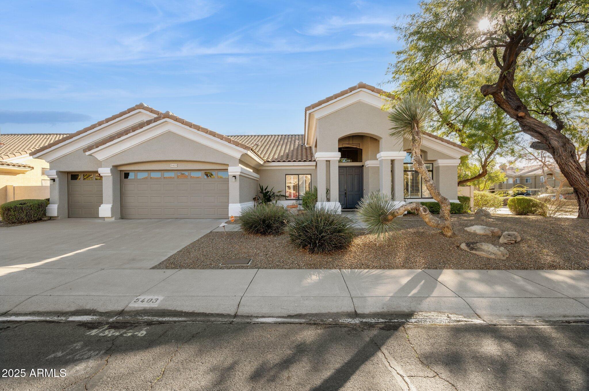 5403 E CANNON Drive