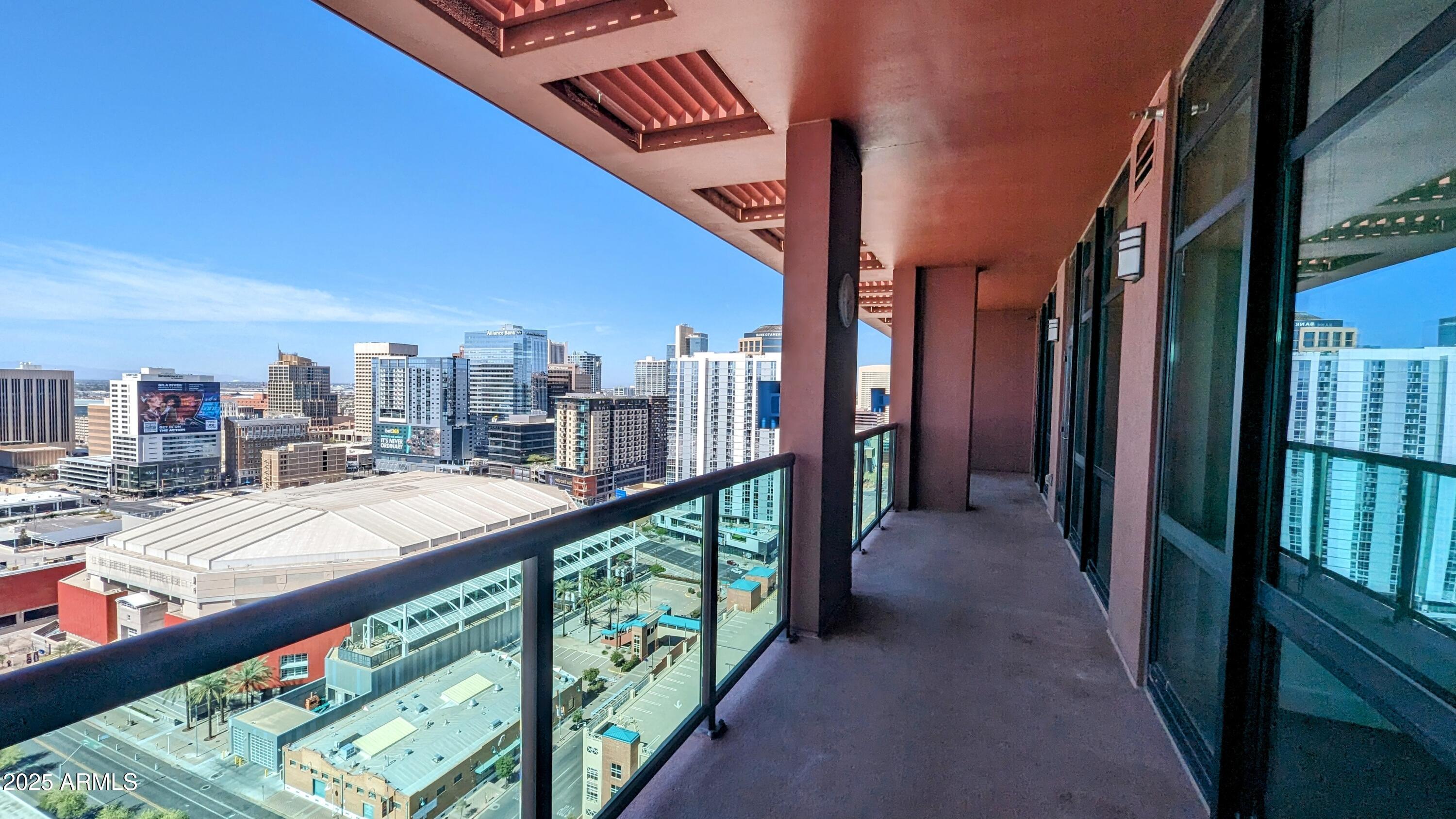 310 S 4TH Street 2202