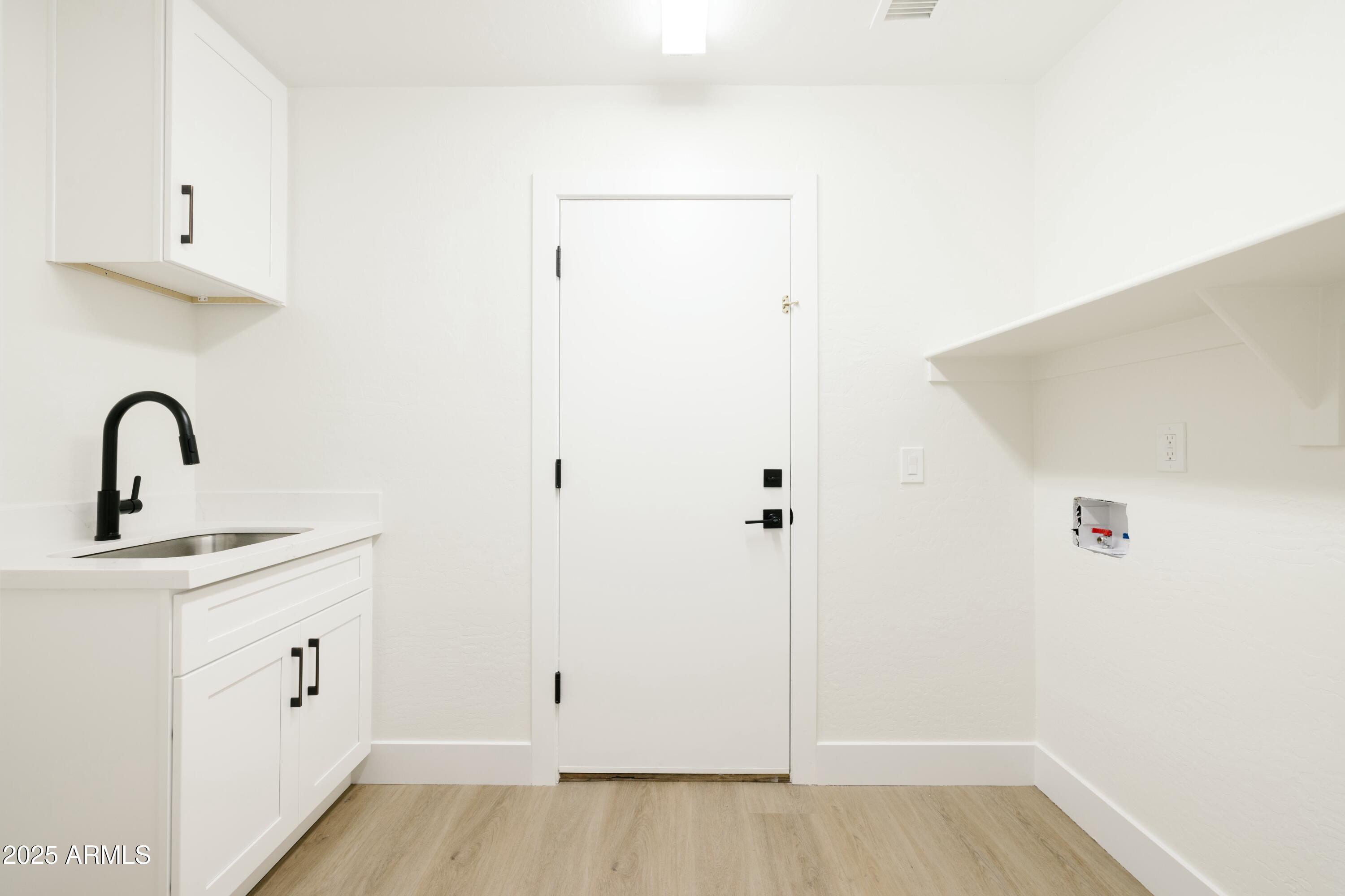 3950 S CACTUS WREN Drive