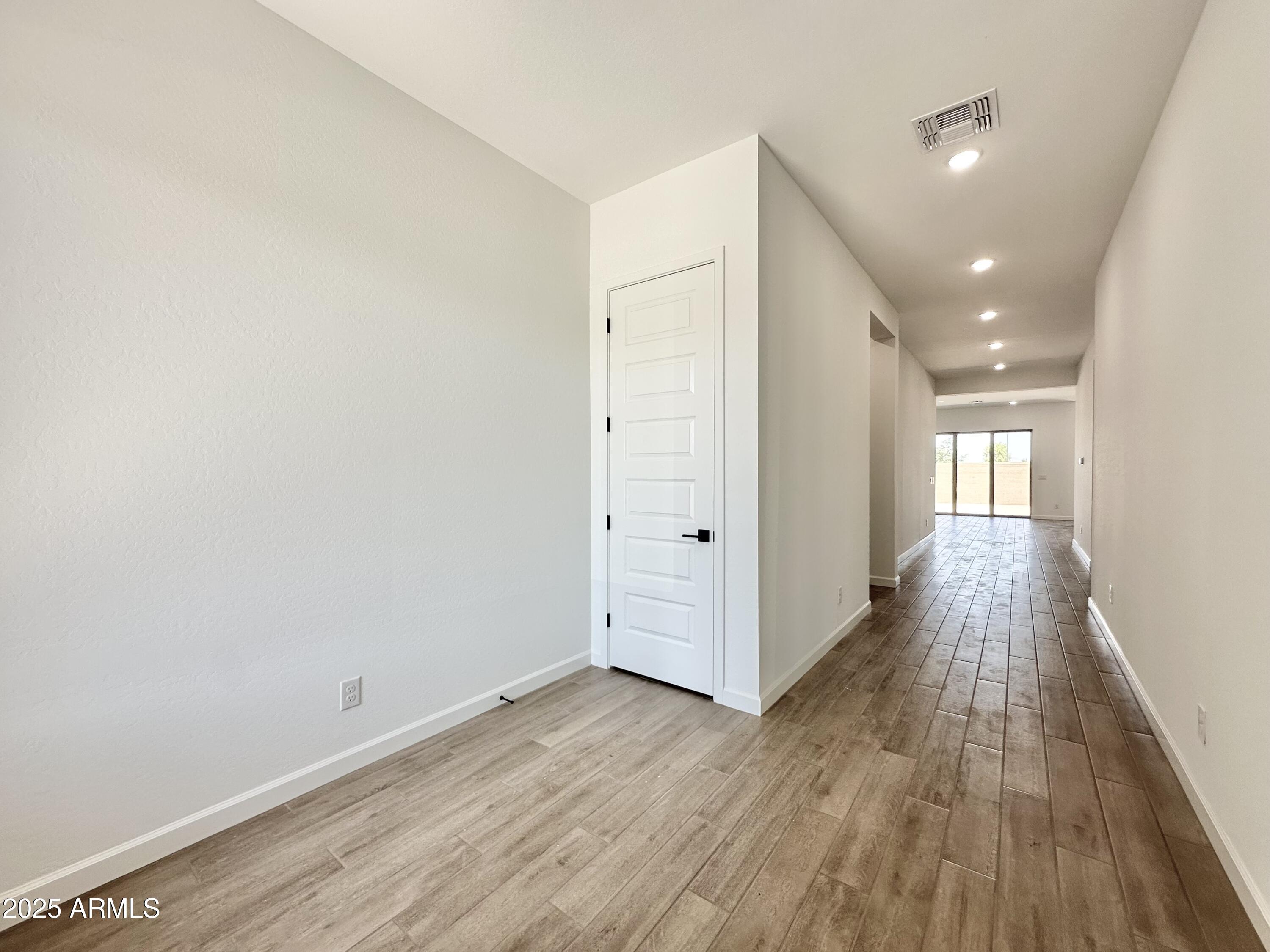 22708 E LORDS Way