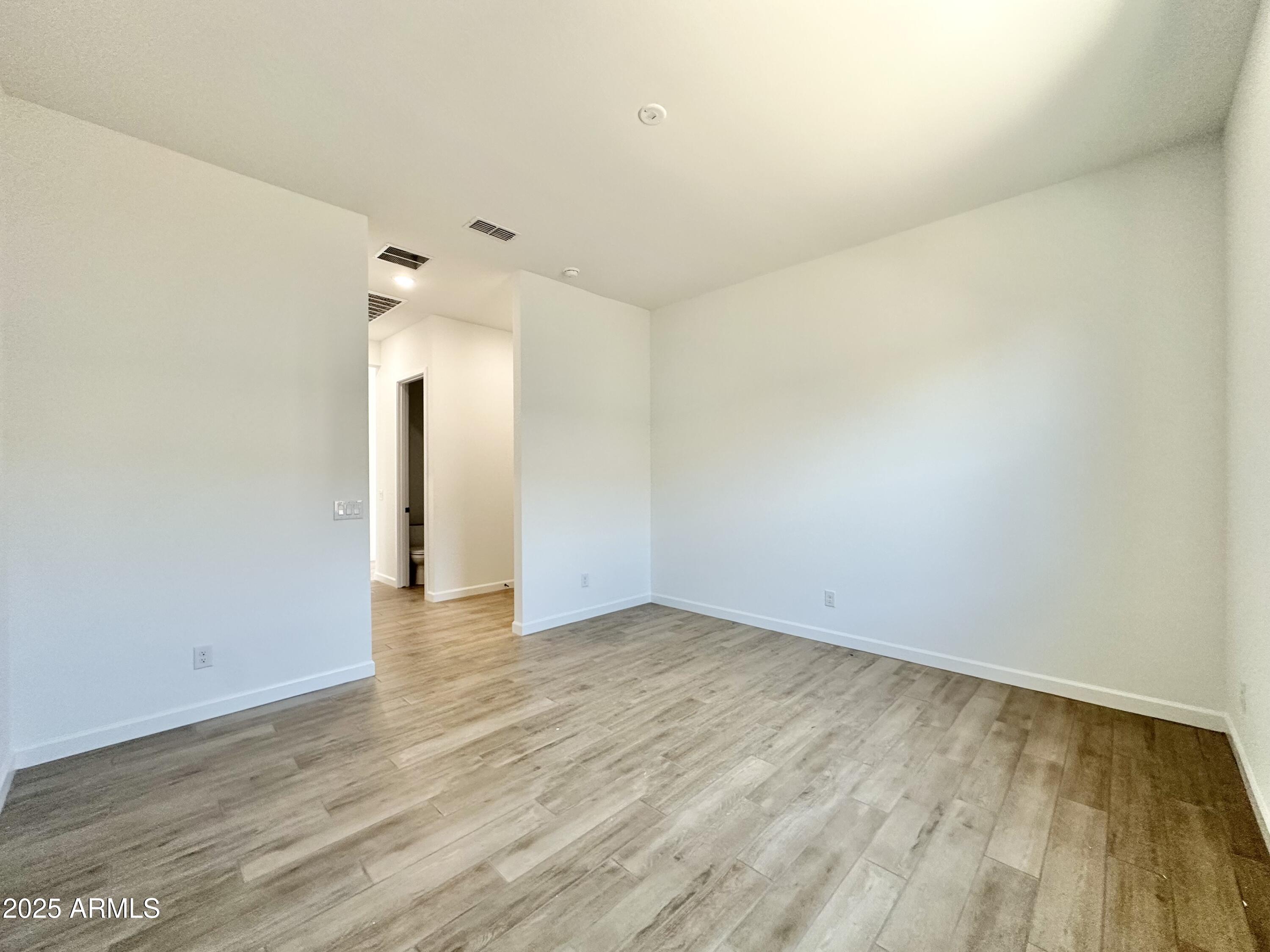 22708 E LORDS Way