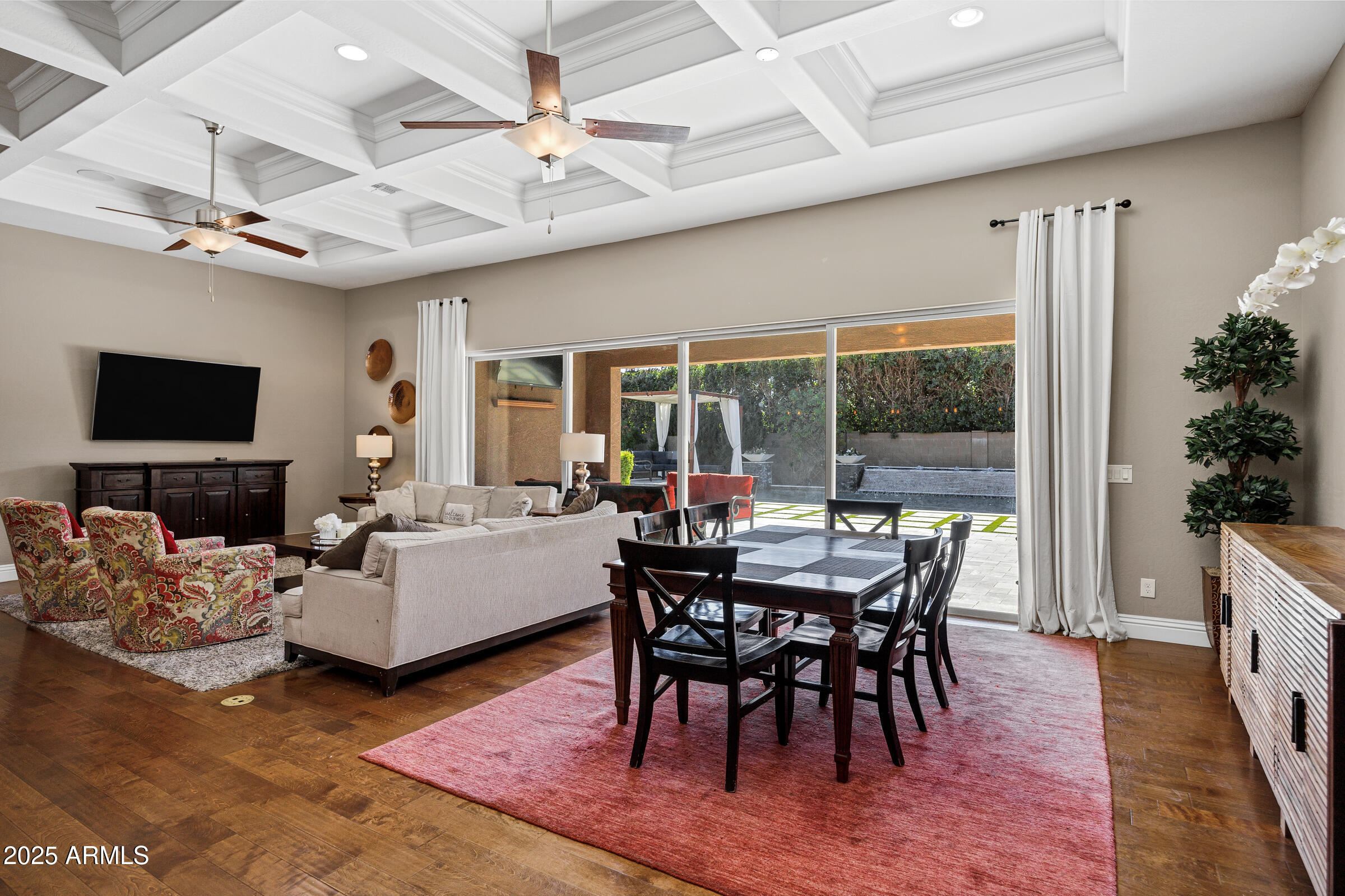 1783 E DESERT BROOM Place