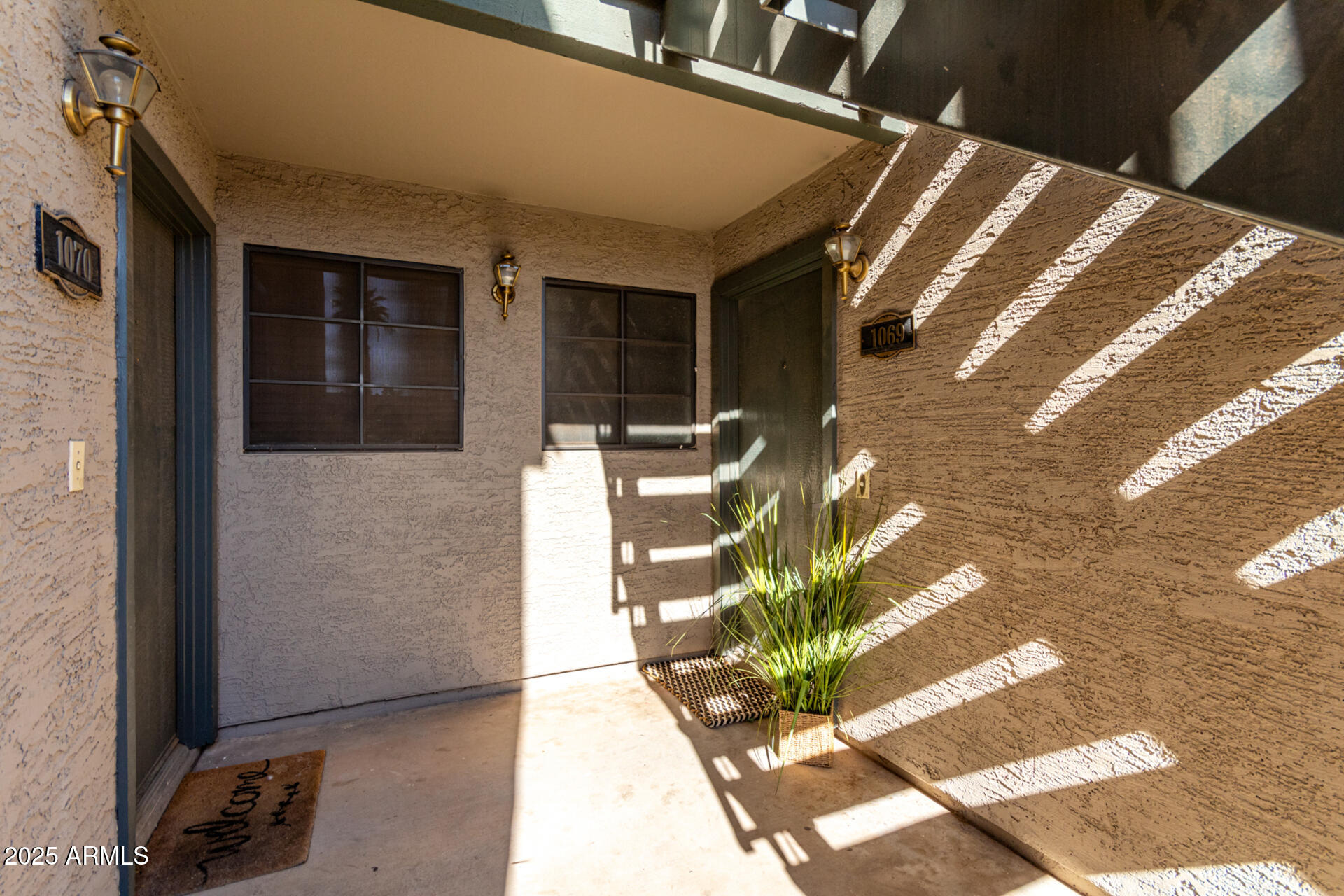533 W GUADALUPE Road 1069