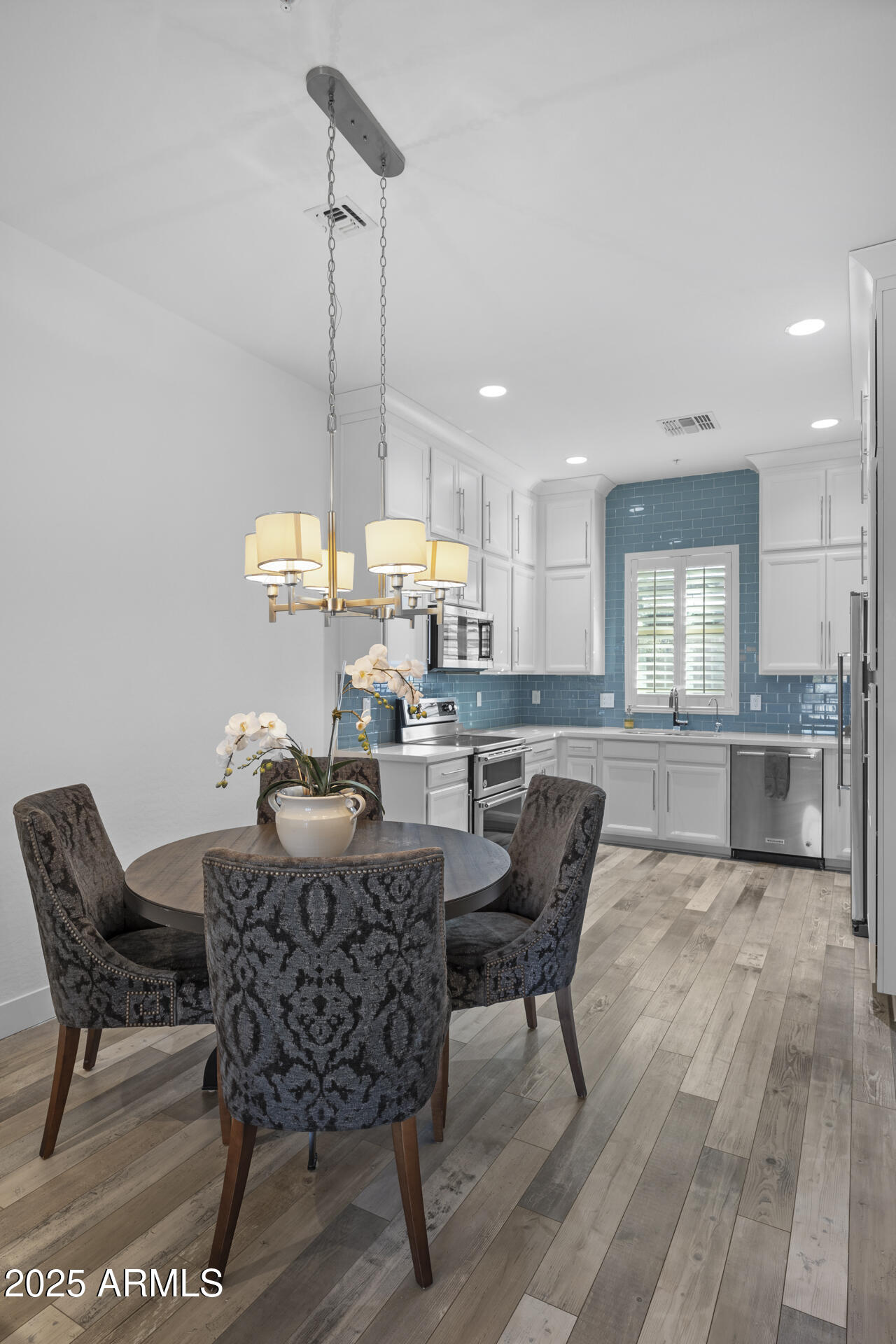 6565 E THOMAS Road 1141