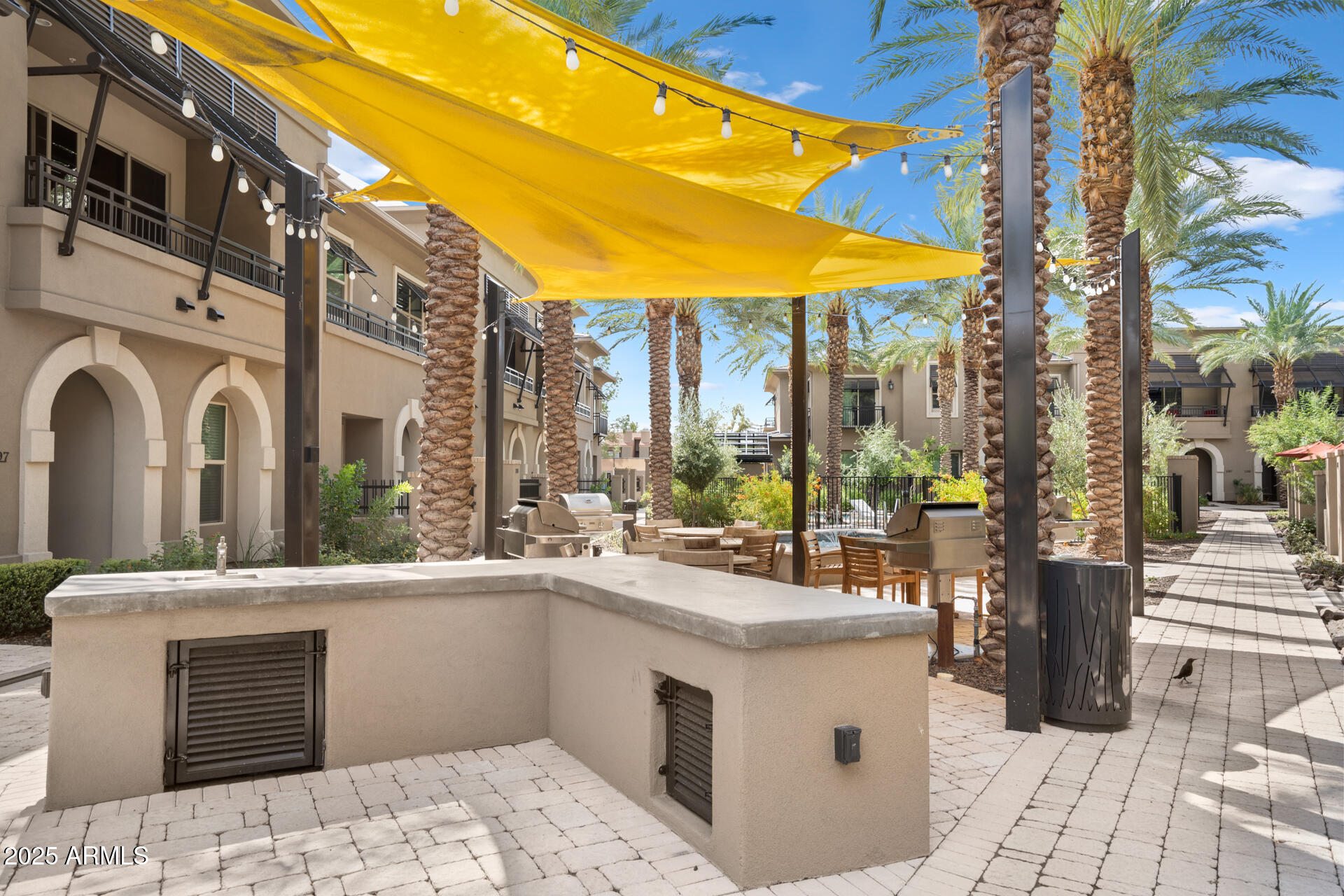 6565 E THOMAS Road 1141