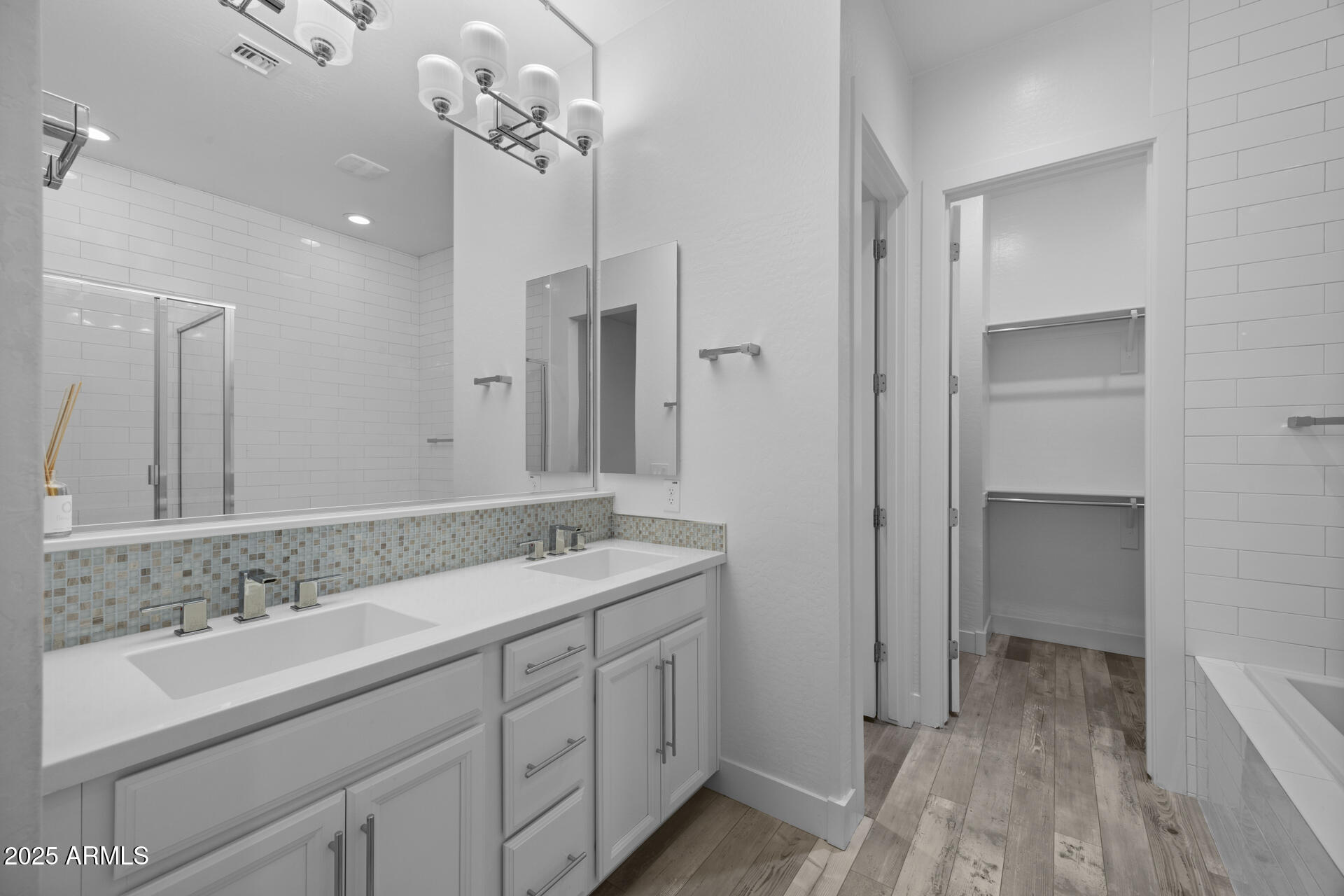 6565 E THOMAS Road 1141